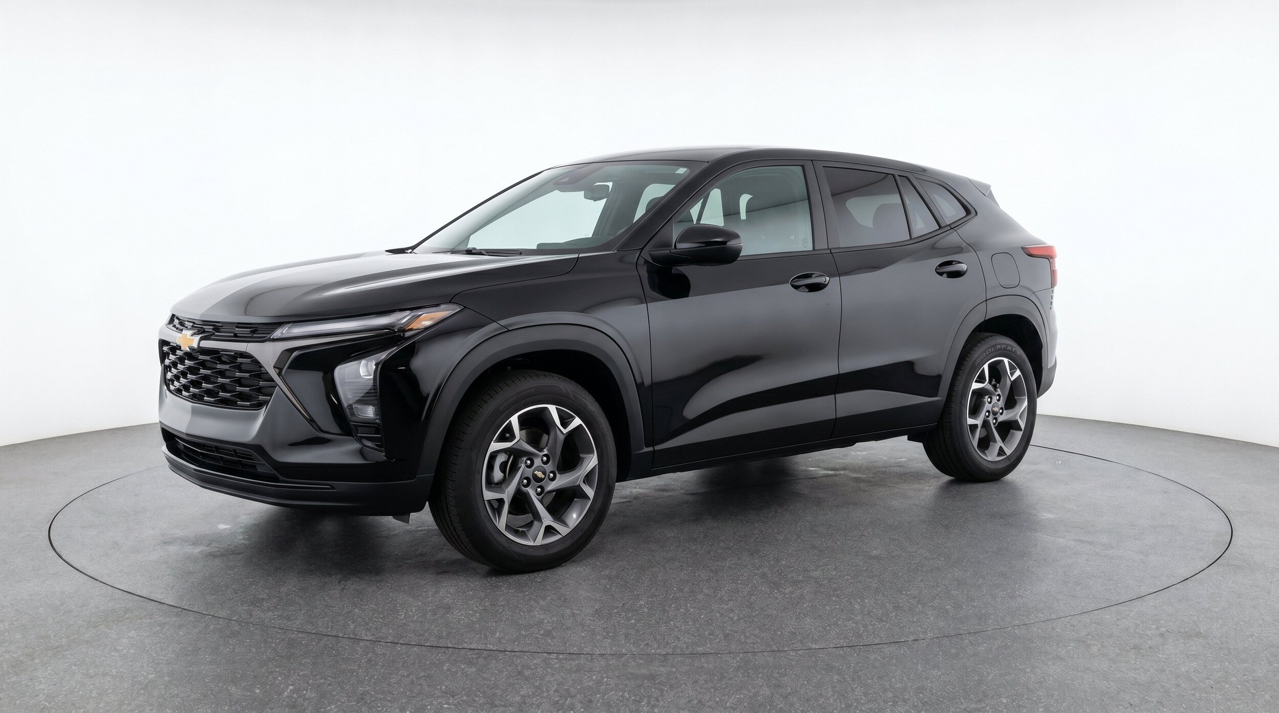 Thumbnail: 2025 Chevrolet Trax - 3