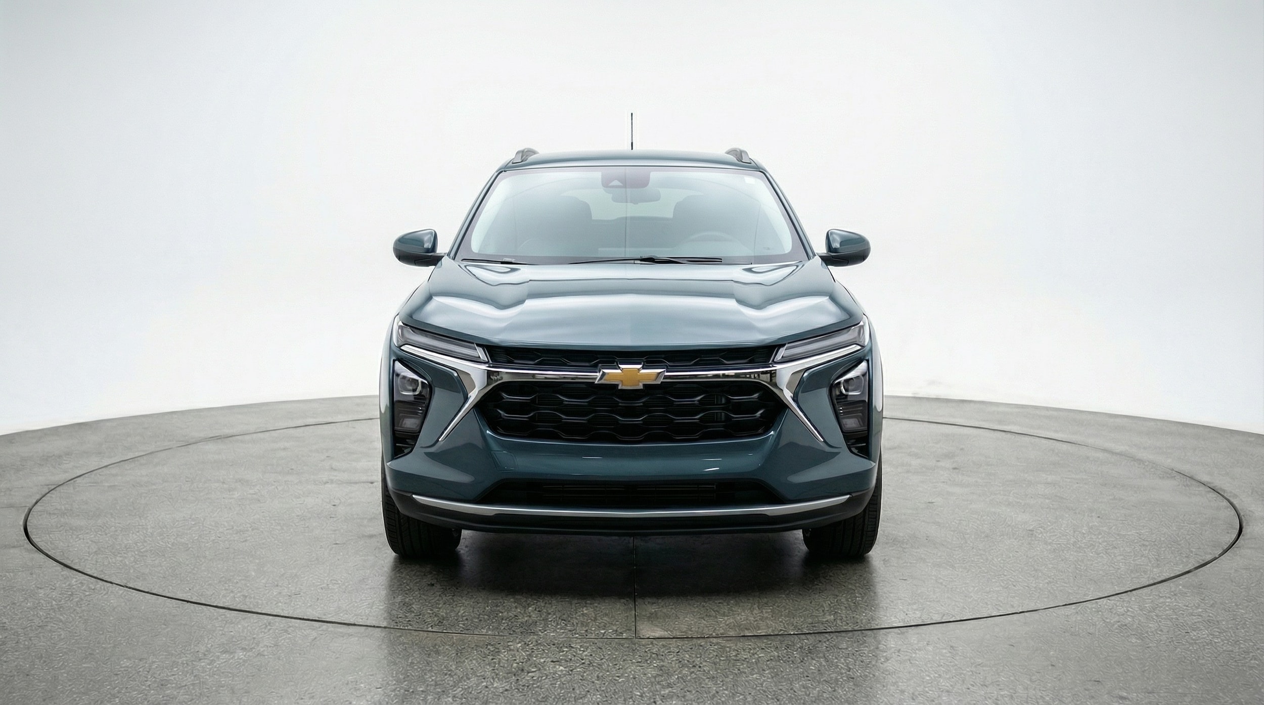 Thumbnail: 2025 Chevrolet Trax - 2