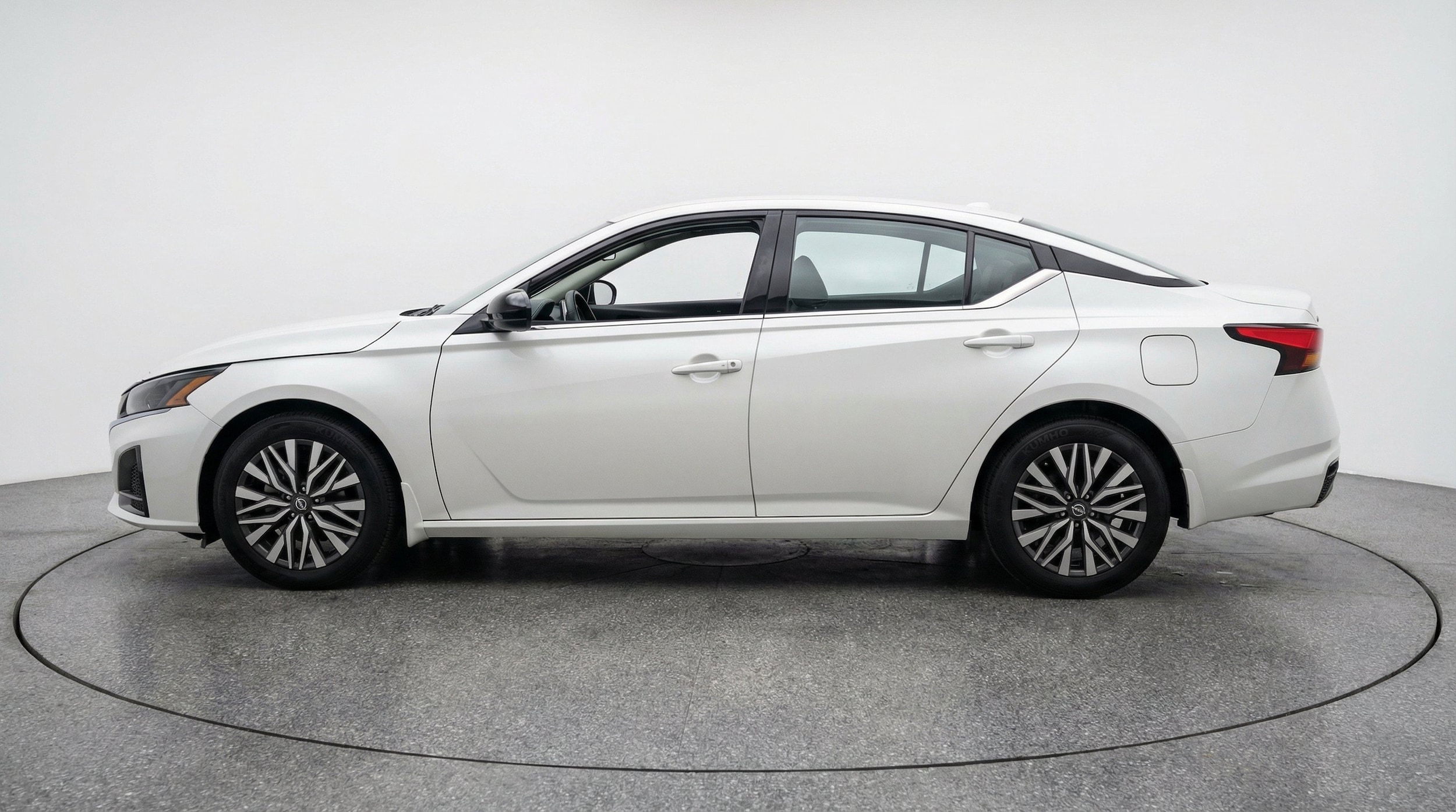 Thumbnail: 2026 Nissan Altima - 5