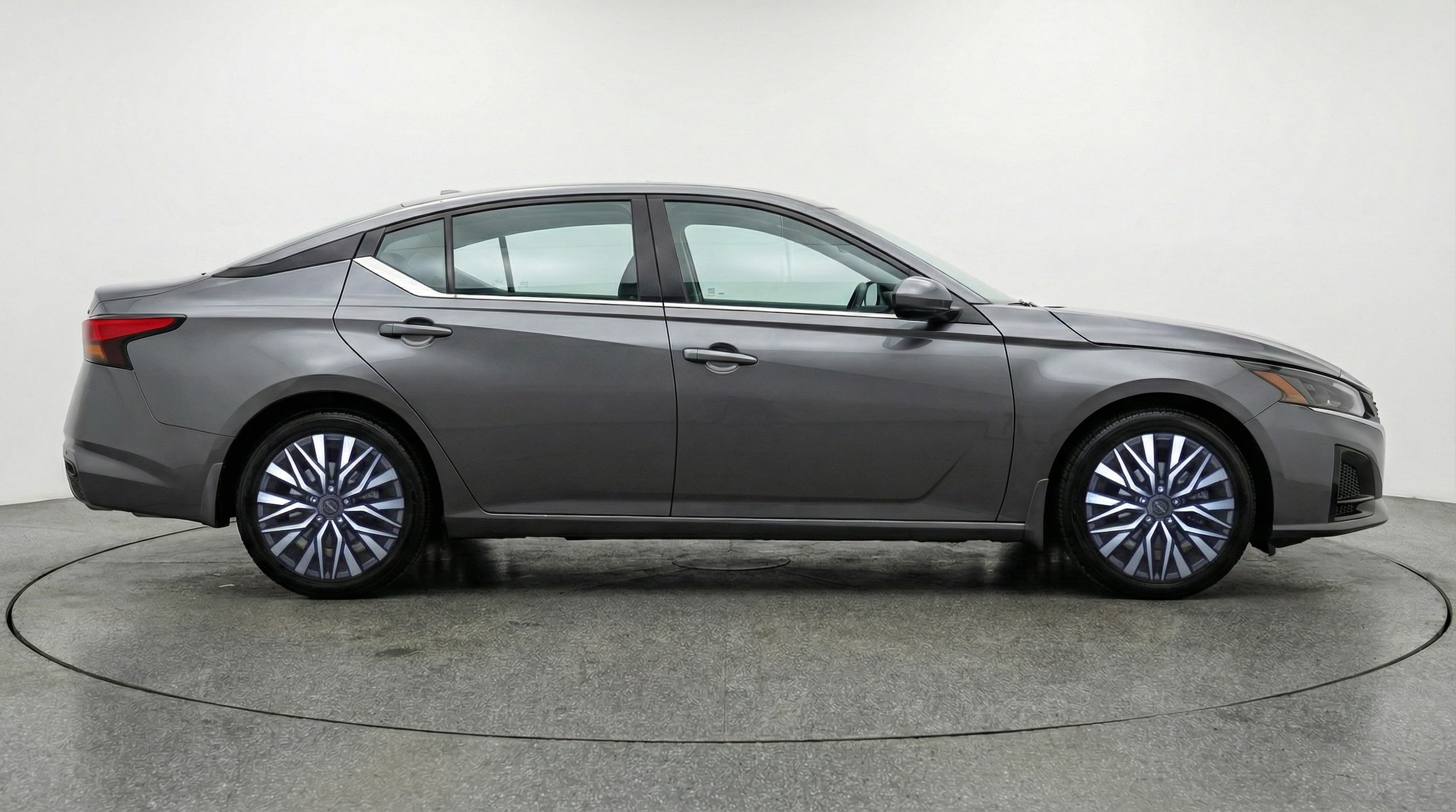 Thumbnail: 2025 Nissan Altima - 8