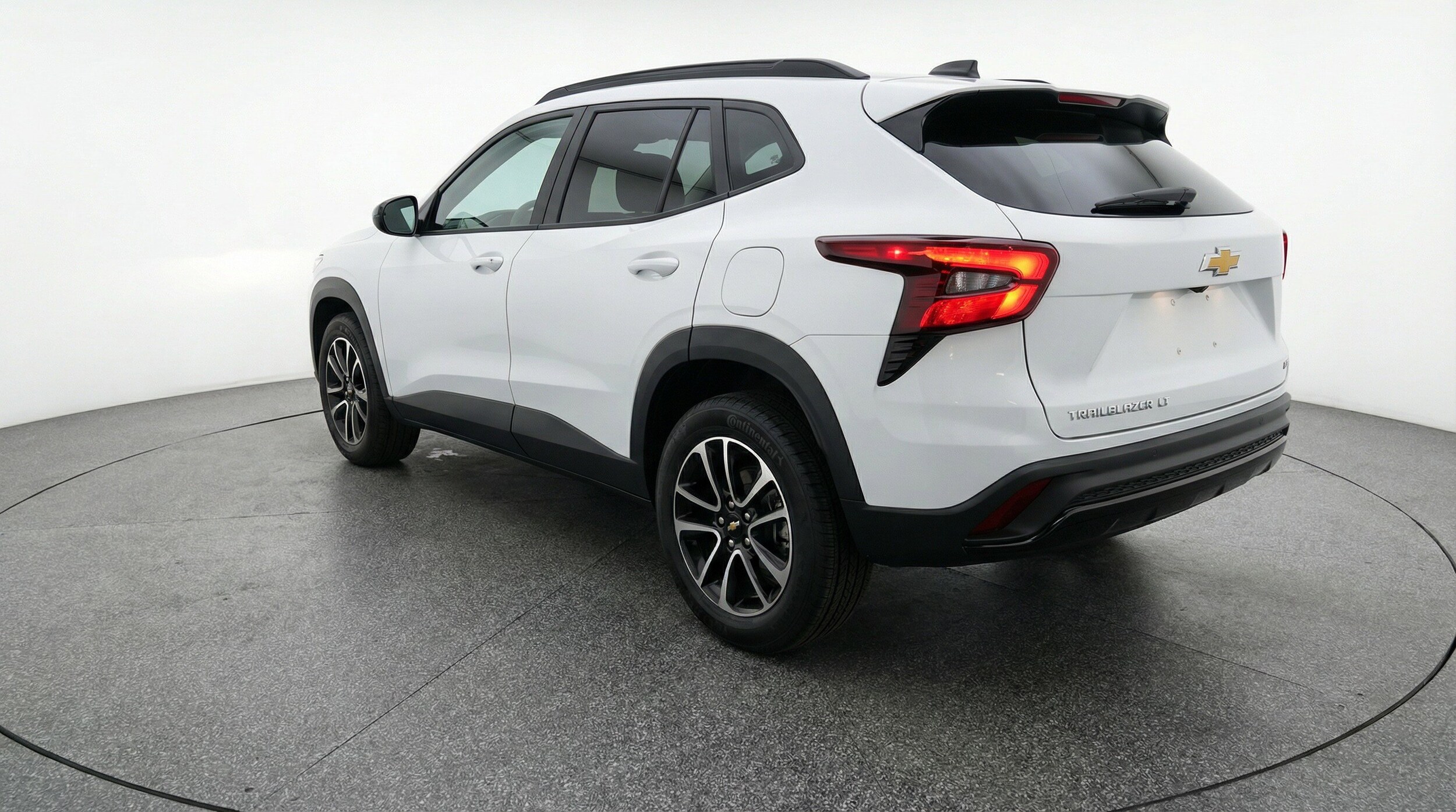 Thumbnail: 2025 Chevrolet TrailBlazer - 6