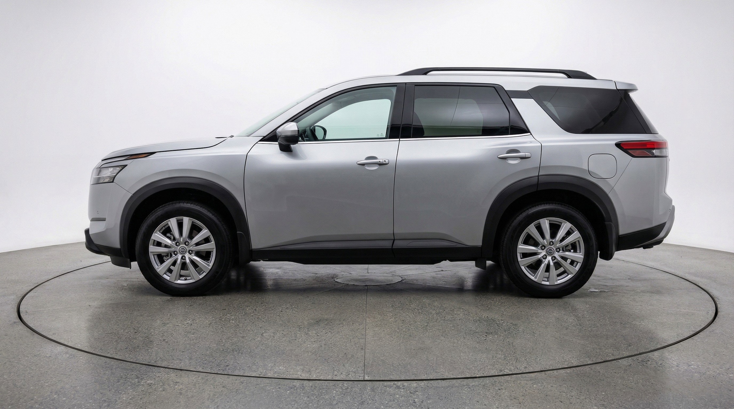 Thumbnail: 2025 Nissan Pathfinder - 5