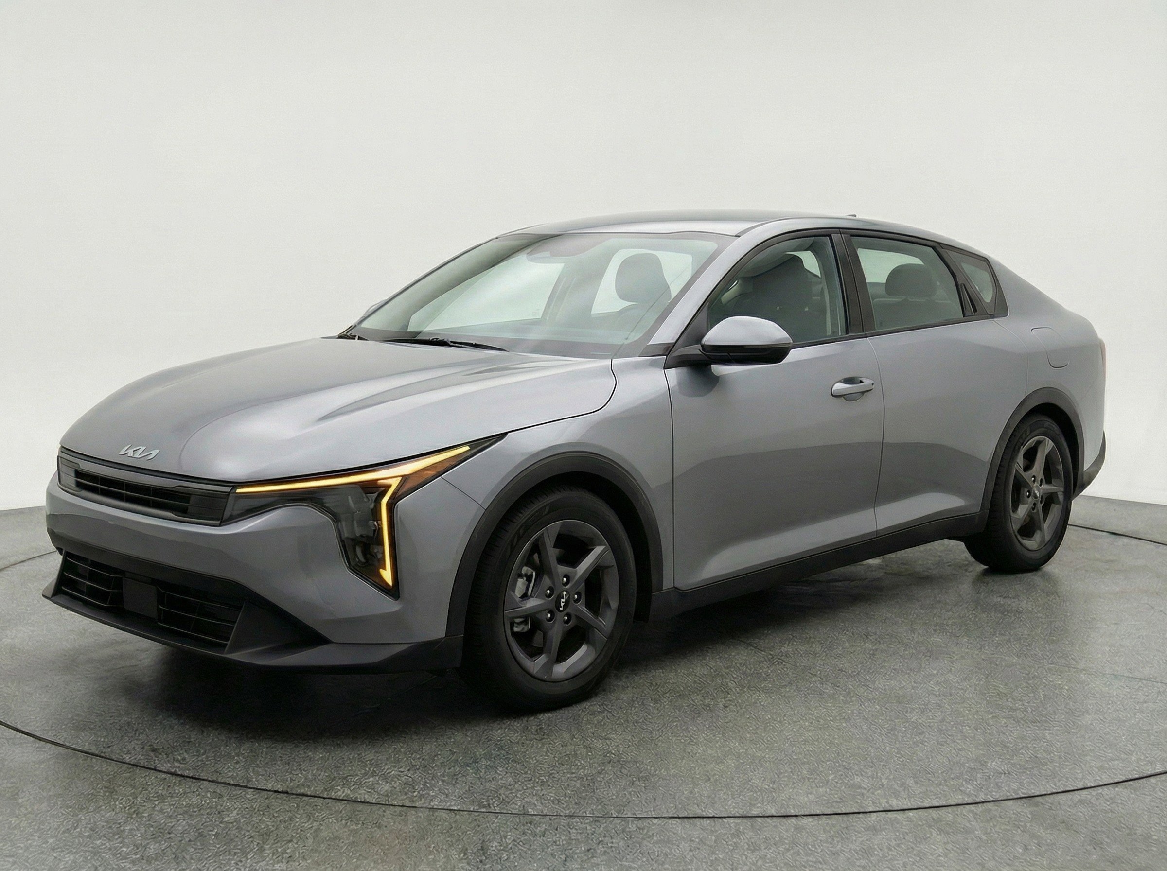Thumbnail: 2025 Kia K4 - 3
