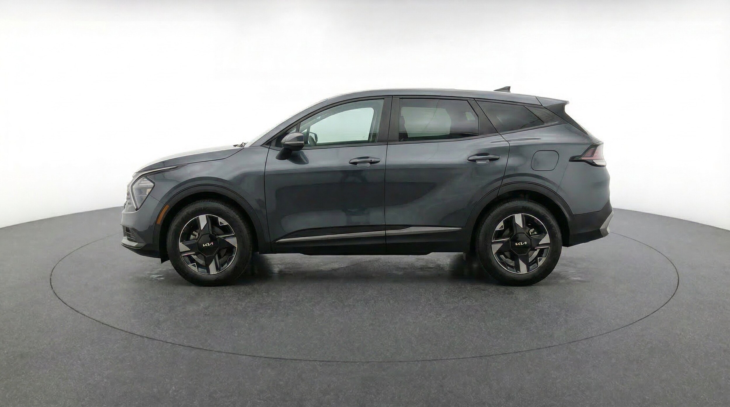 Thumbnail: 2026 Kia Sportage - 5