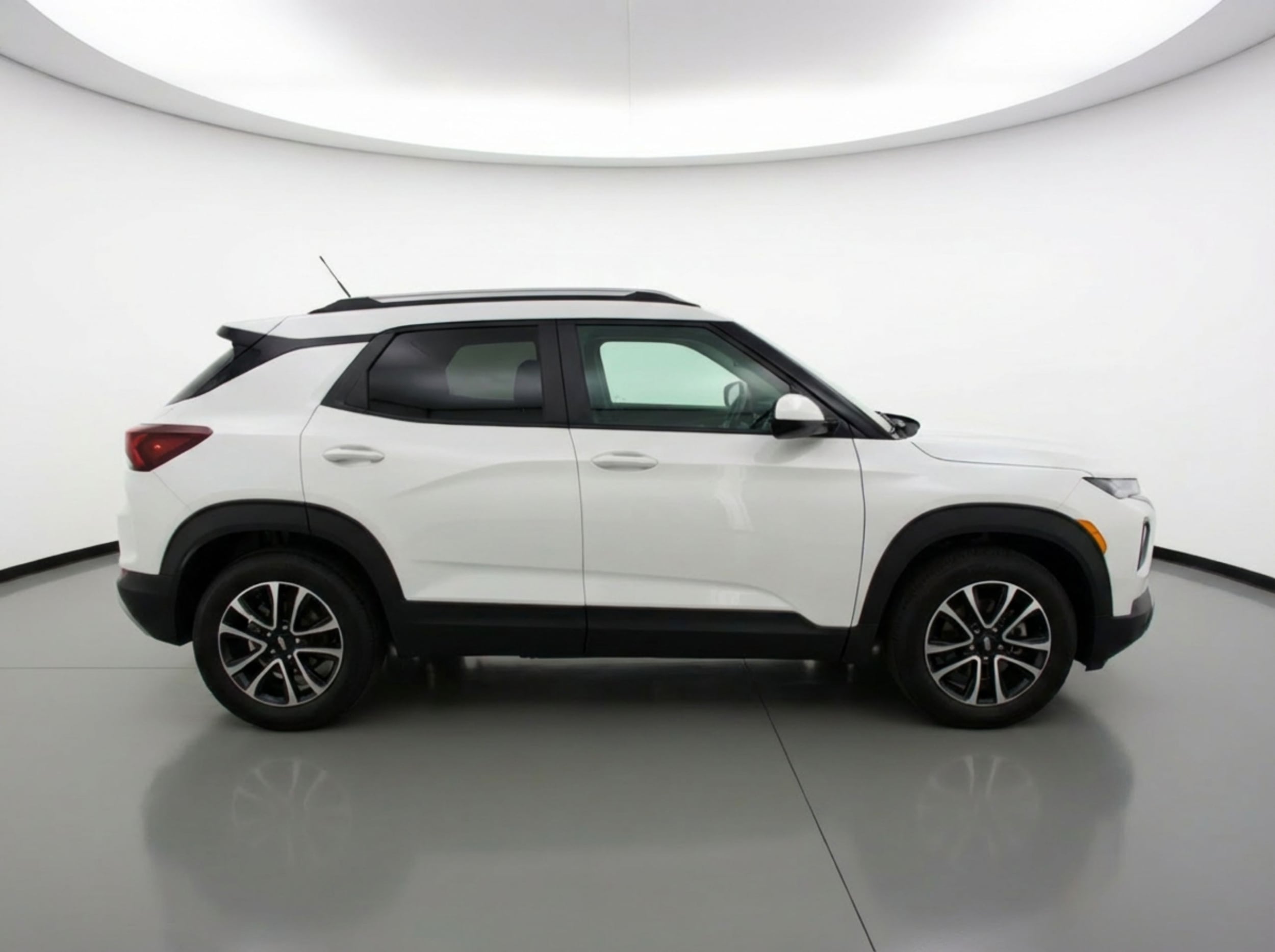 Thumbnail: 2025 Chevrolet TrailBlazer - 8