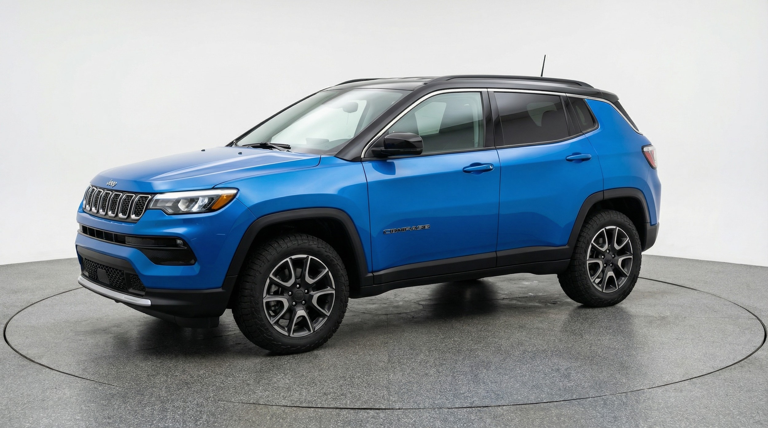 Thumbnail: 2025 Jeep Compass - 3