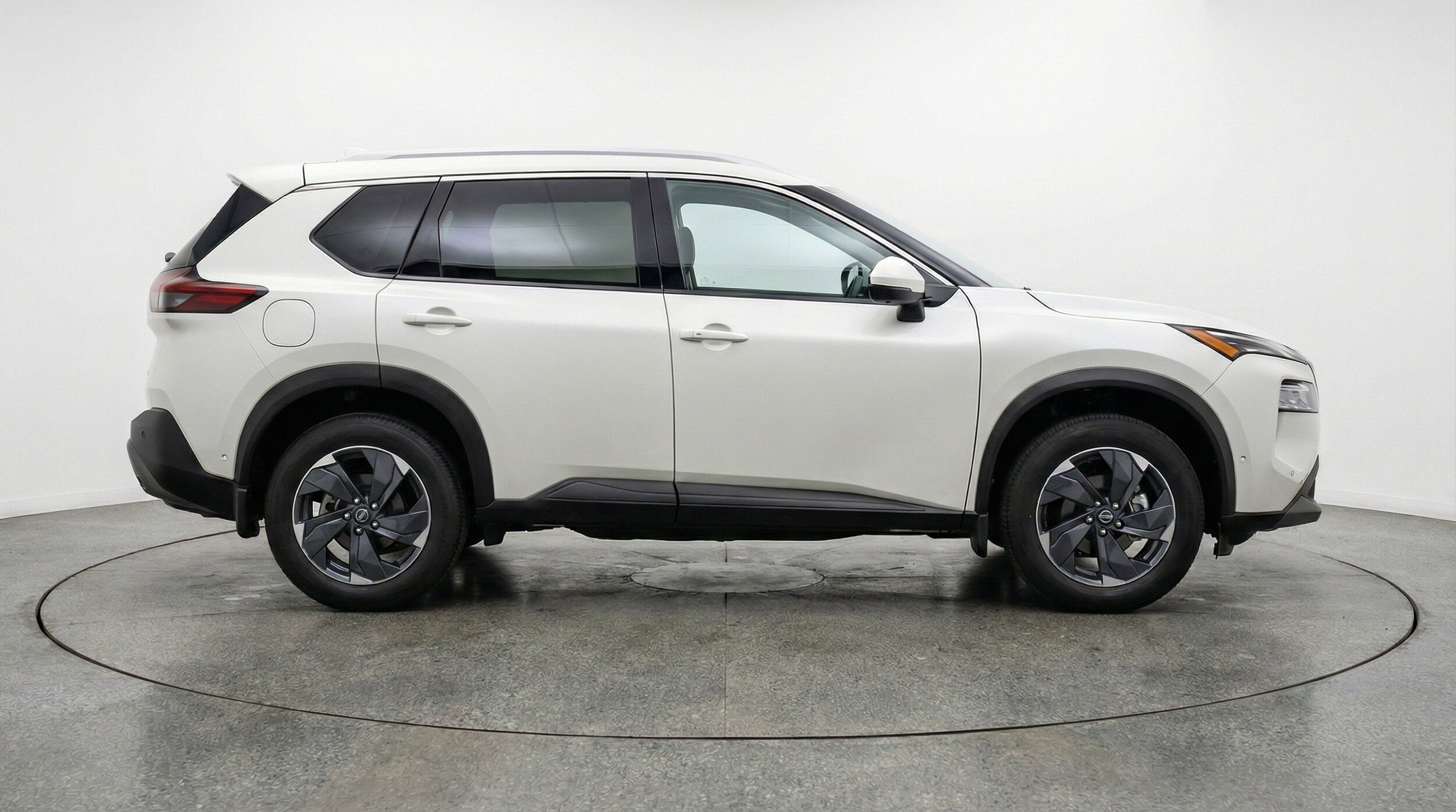 Thumbnail: 2025 Nissan Rogue - 11