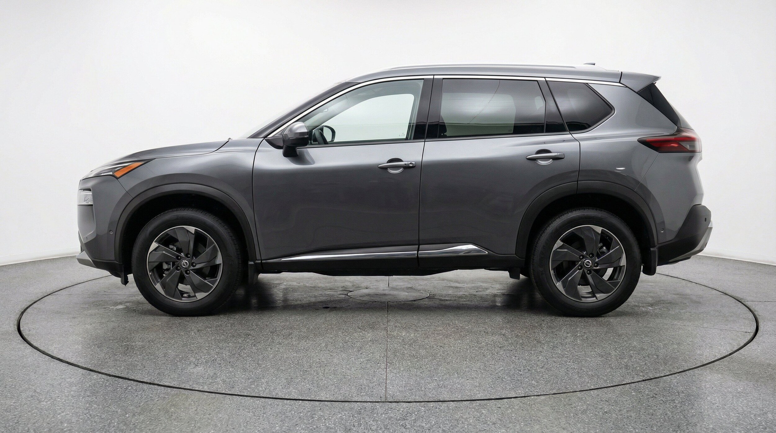 Thumbnail: 2025 Nissan Rogue - 5