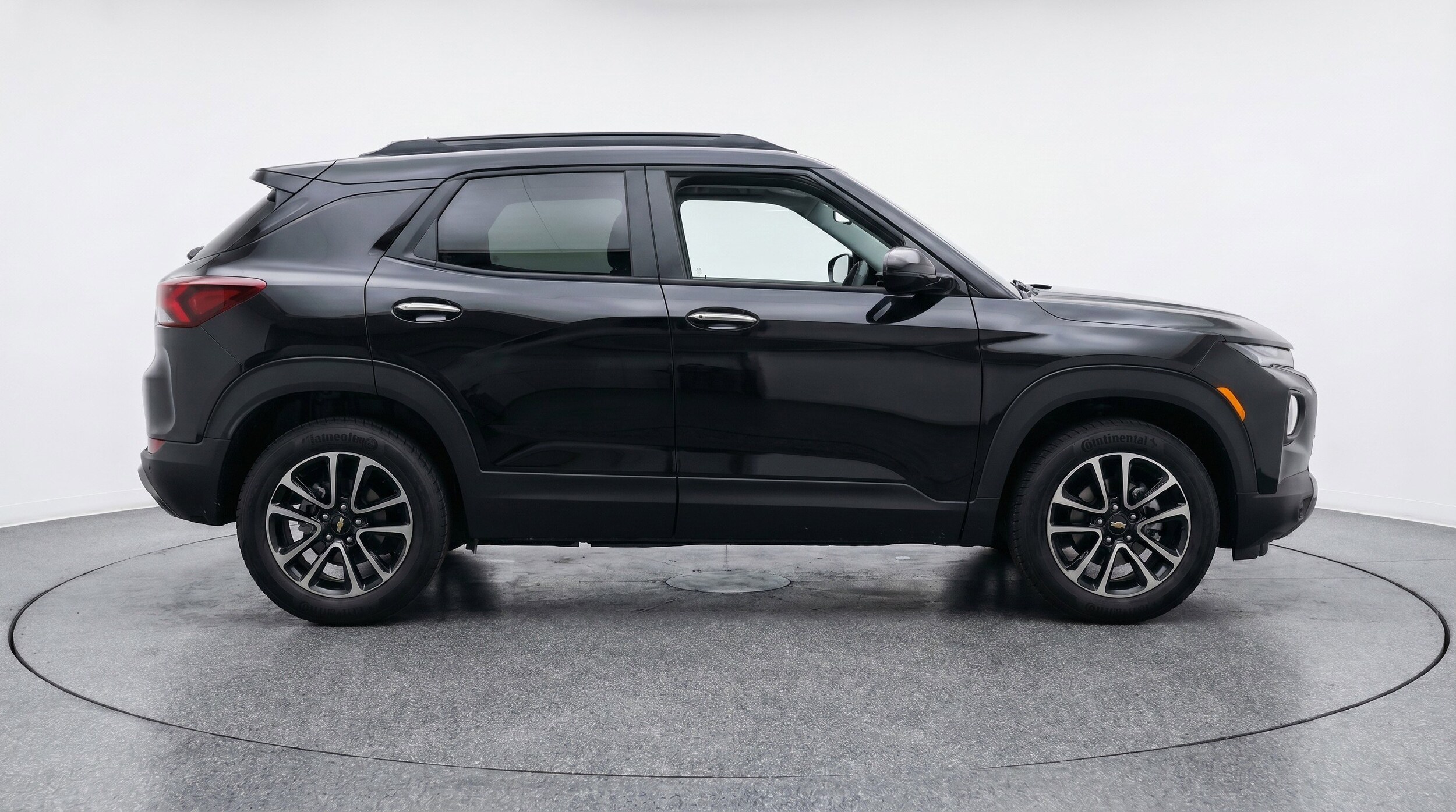 Thumbnail: 2025 Chevrolet TrailBlazer - 11