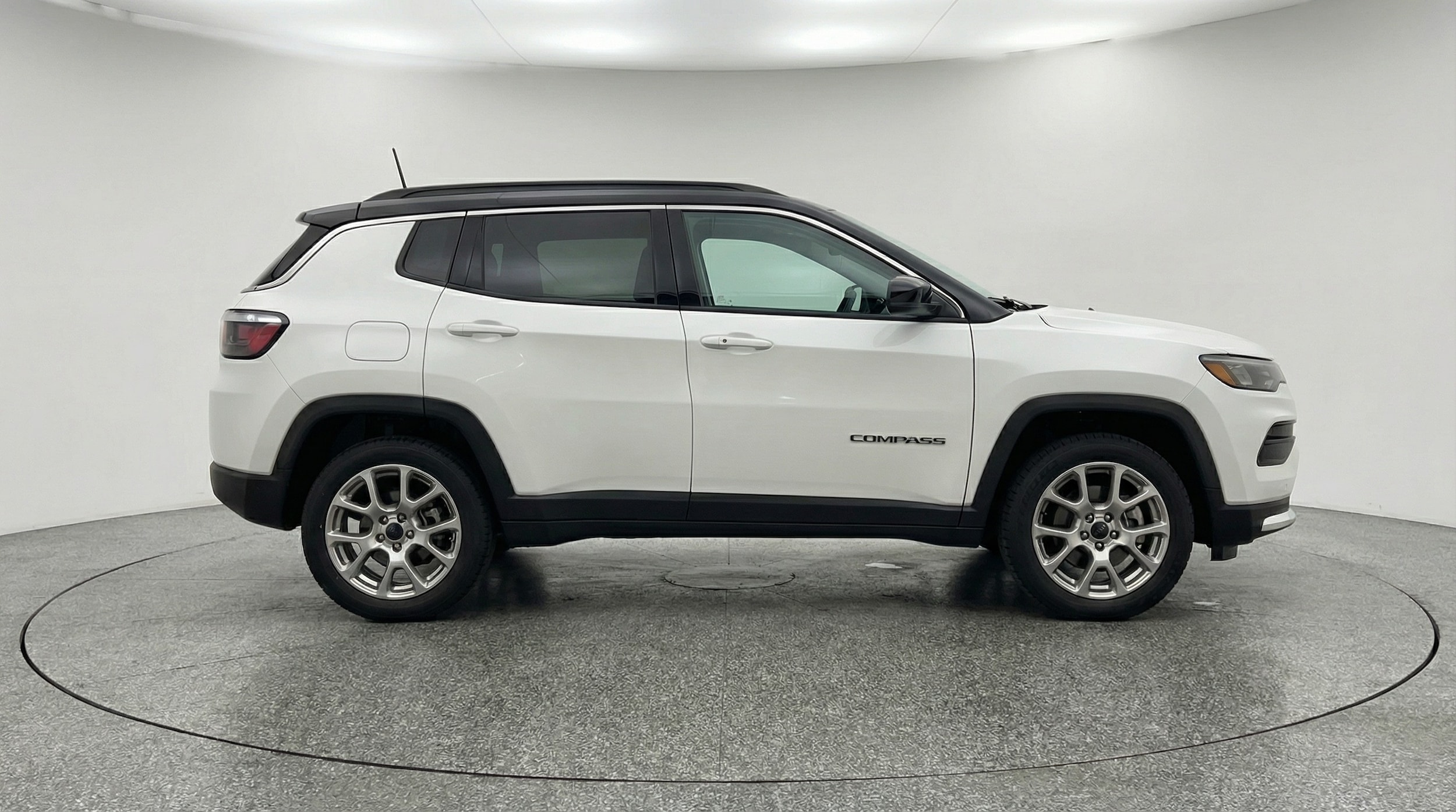Thumbnail: 2025 Jeep Compass - 8