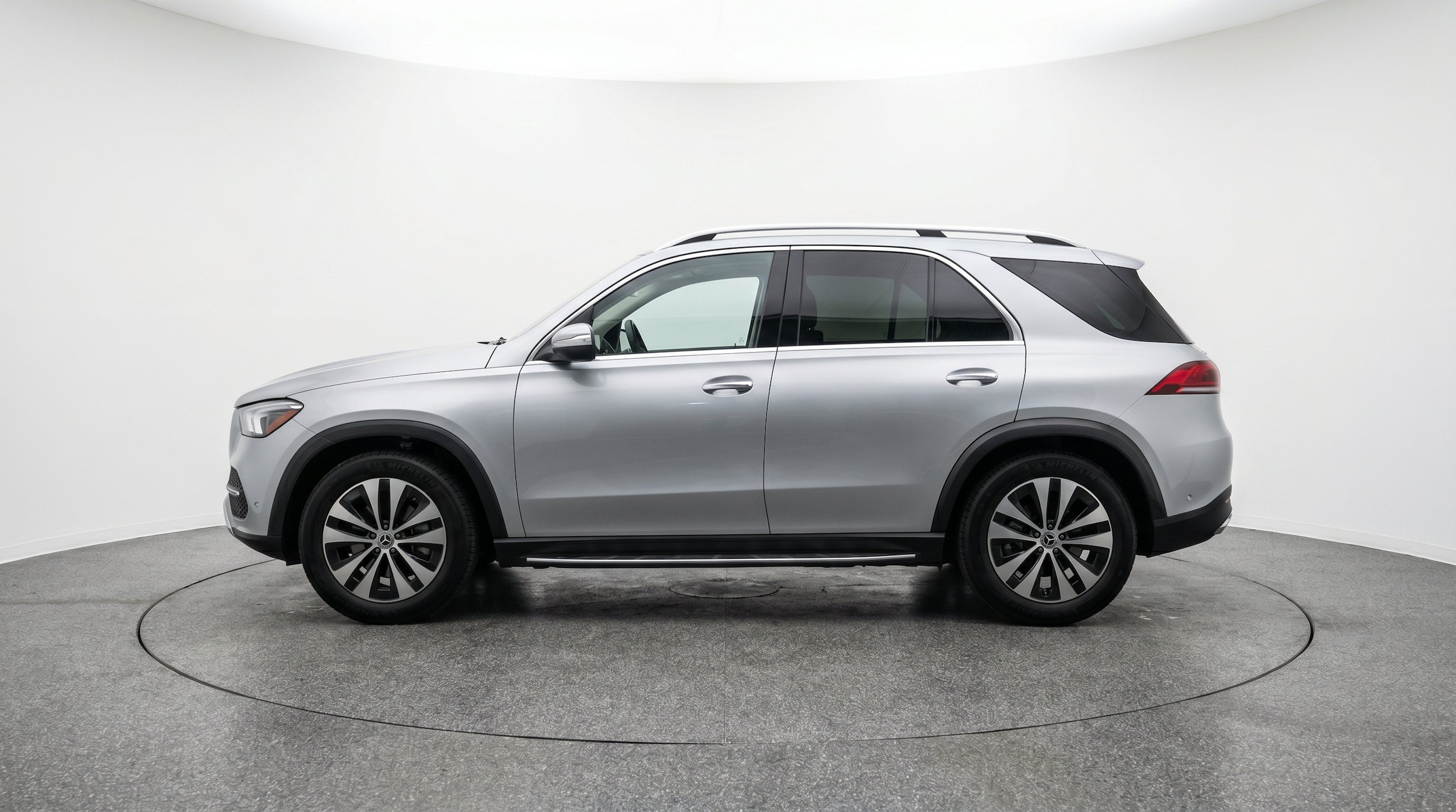 Thumbnail: 2026 Mercedes-Benz GLE - 5