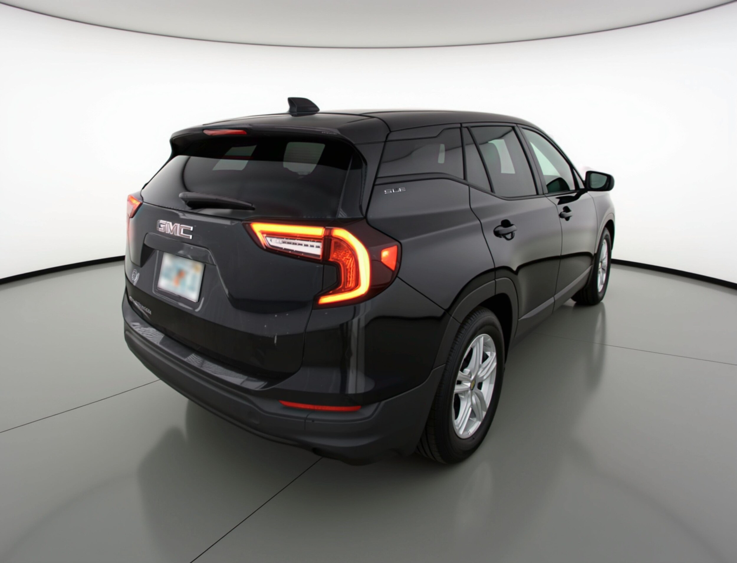 Thumbnail: 2024 GMC Terrain - 9