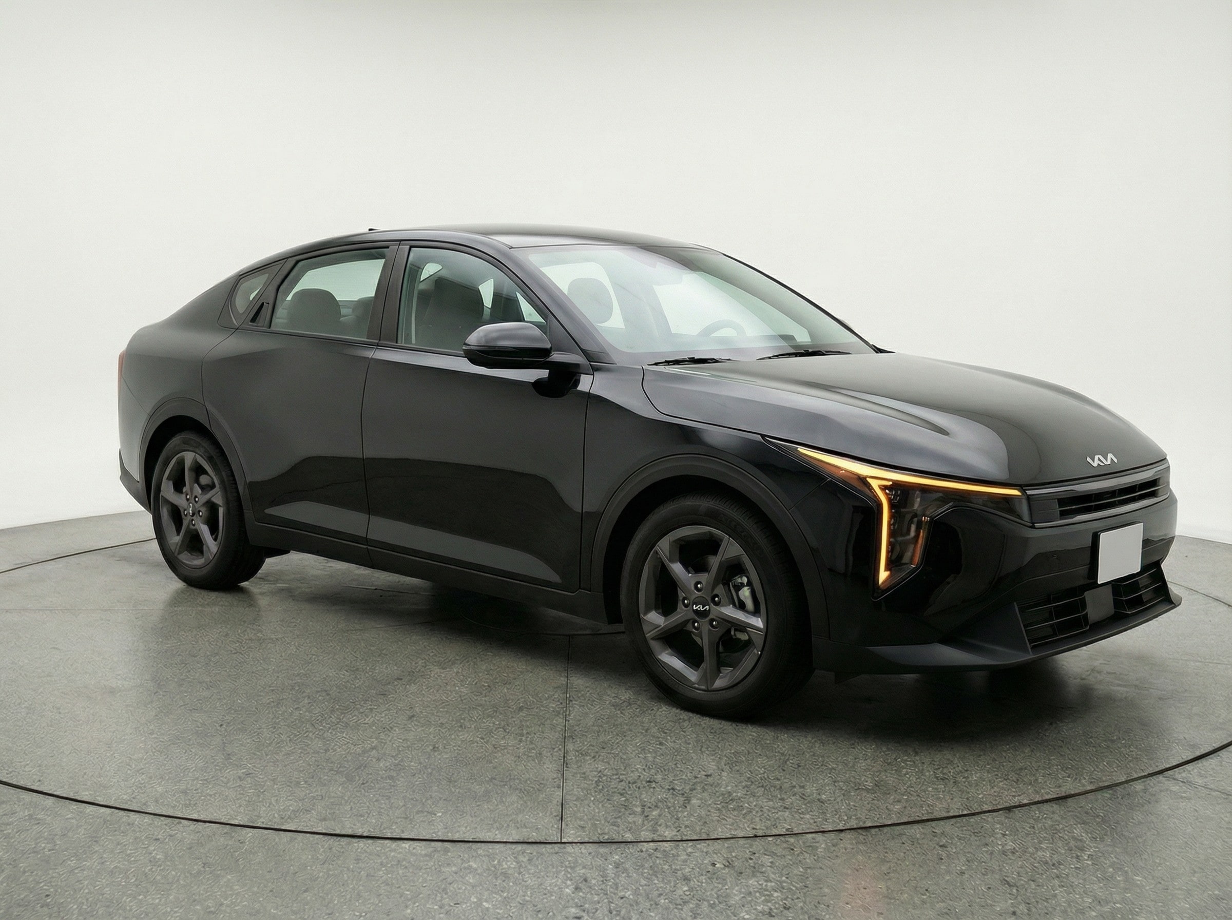 Thumbnail: 2025 Kia K4 - 1