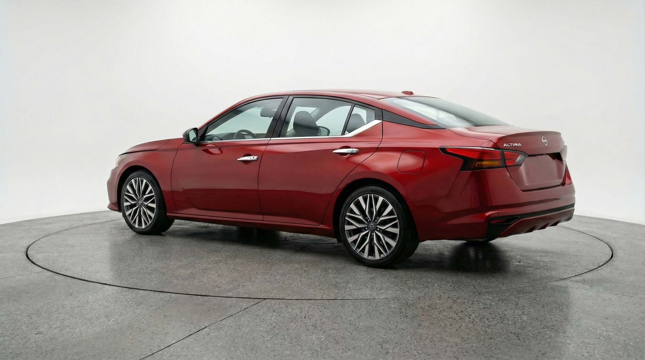 Thumbnail: 2025 Nissan Altima - 5