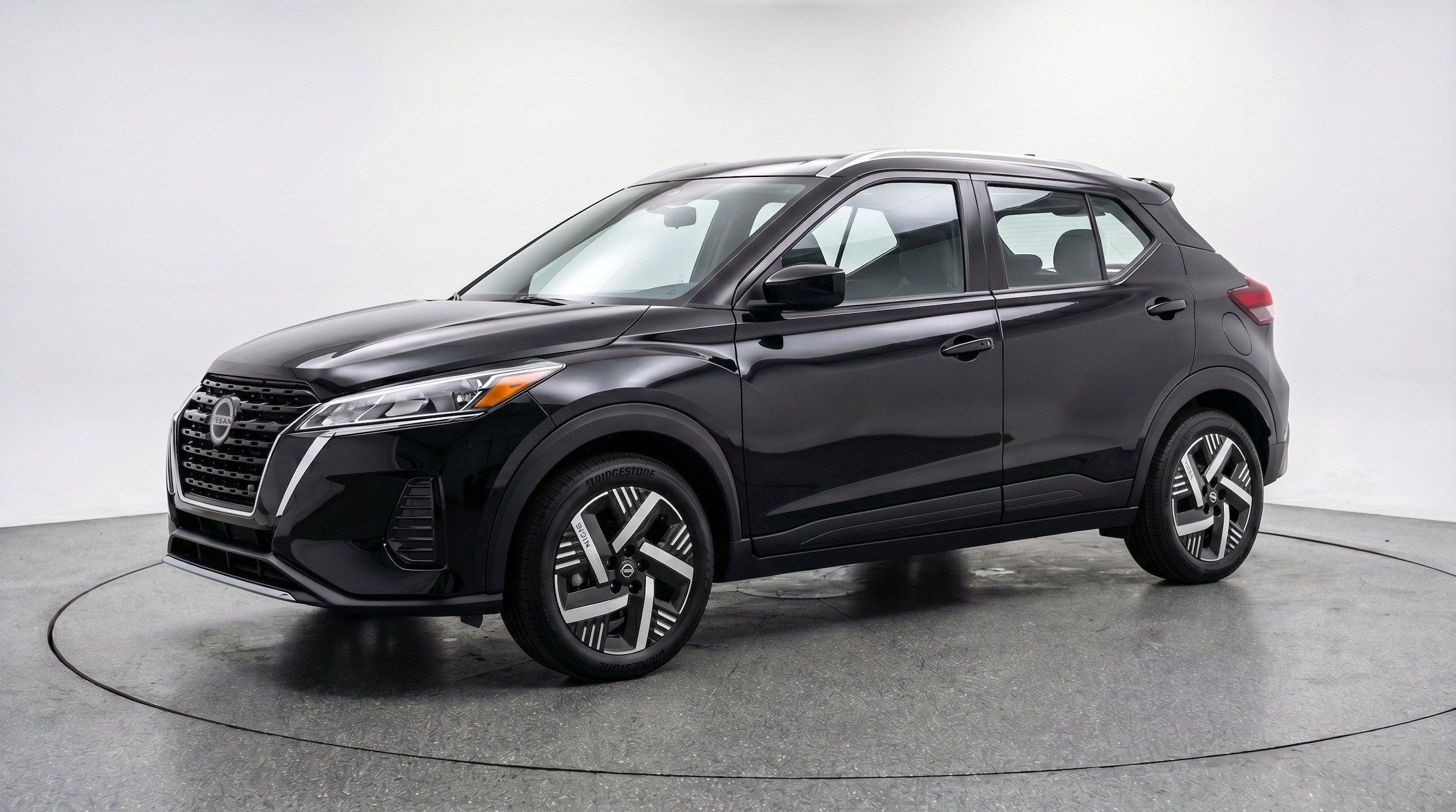Thumbnail: 2026 Nissan Kicks - 3