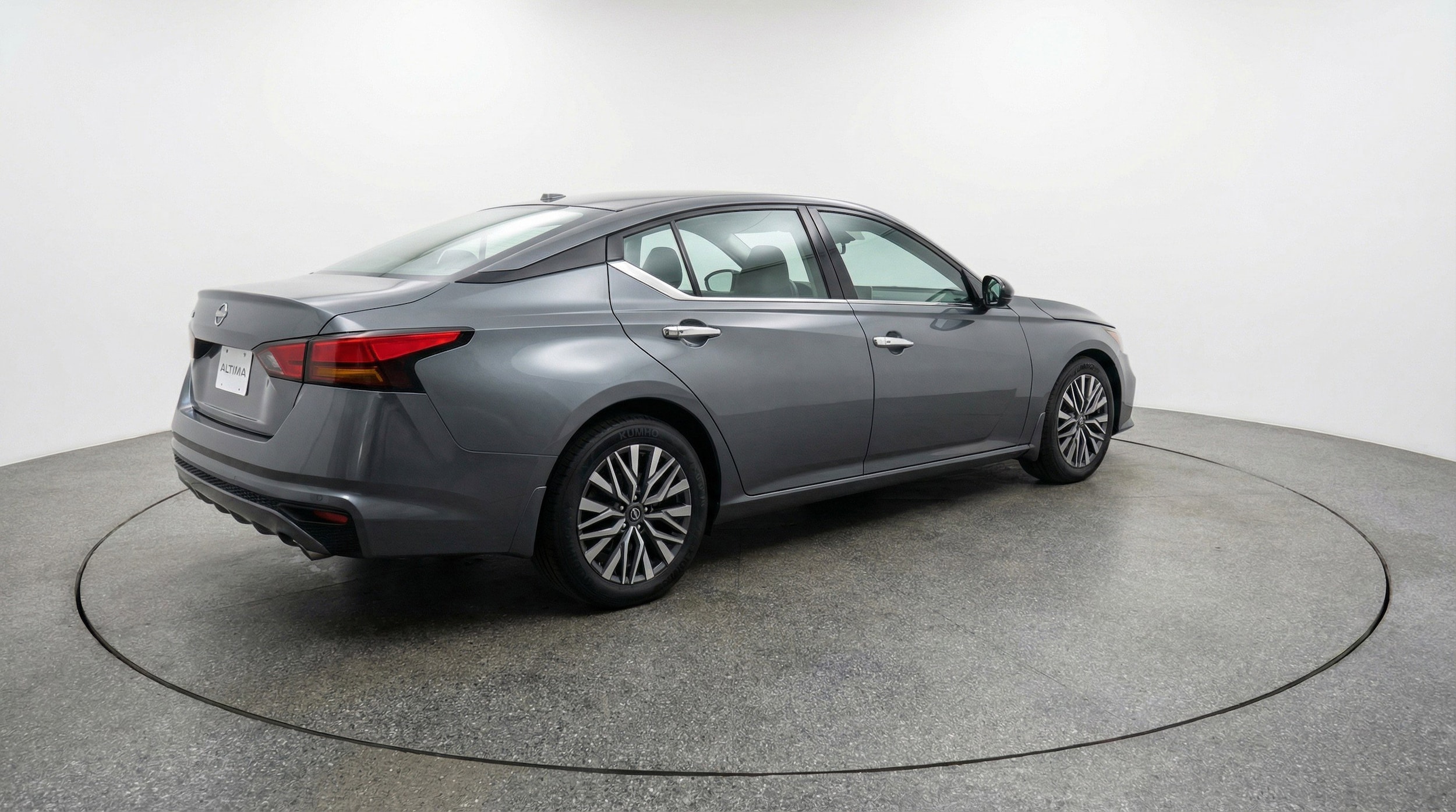 Thumbnail: 2025 Nissan Altima - 6