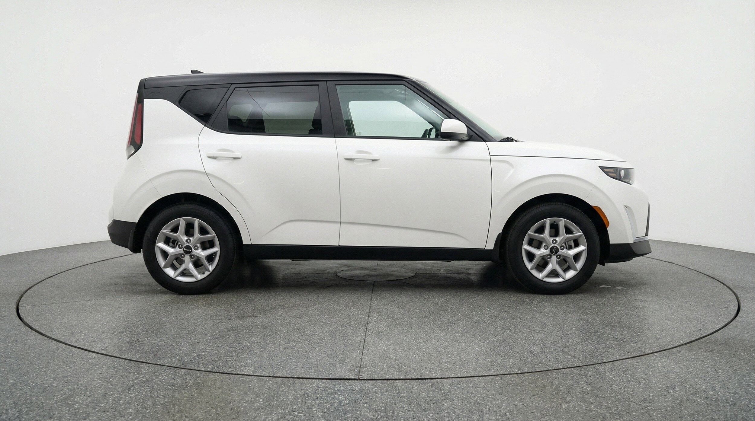 Thumbnail: 2025 Kia Soul - 11