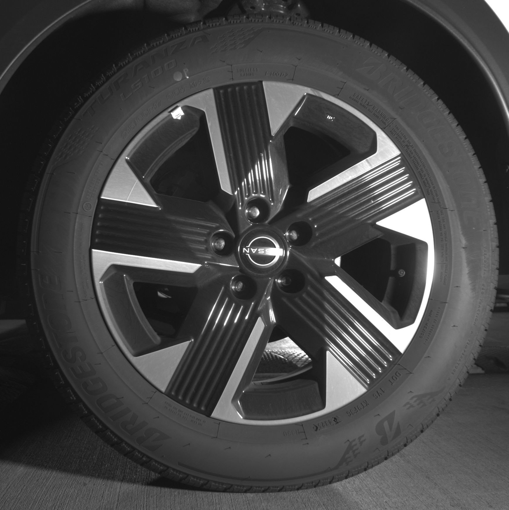 Thumbnail: 2026 Nissan Kicks - 14