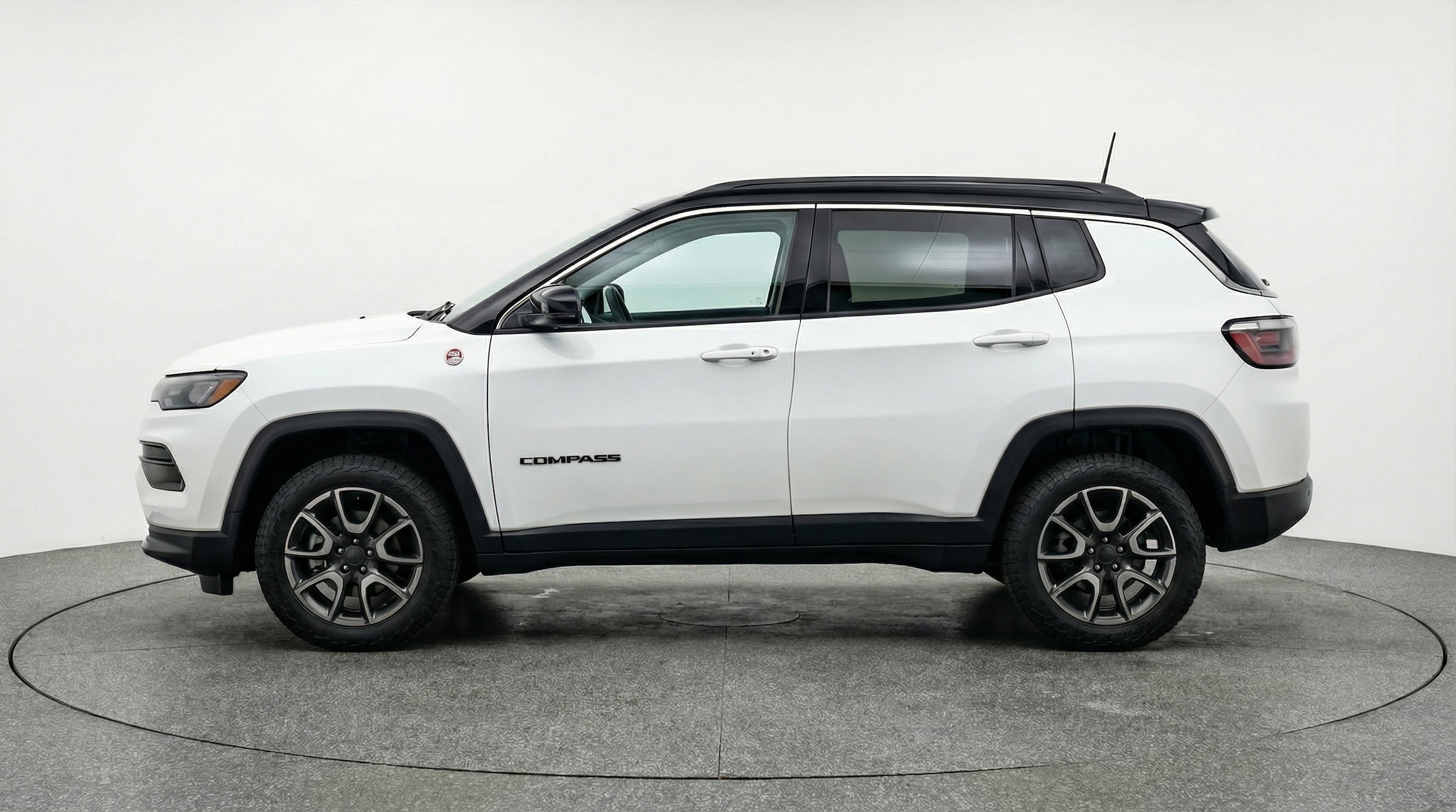Thumbnail: 2025 Jeep Compass - 4