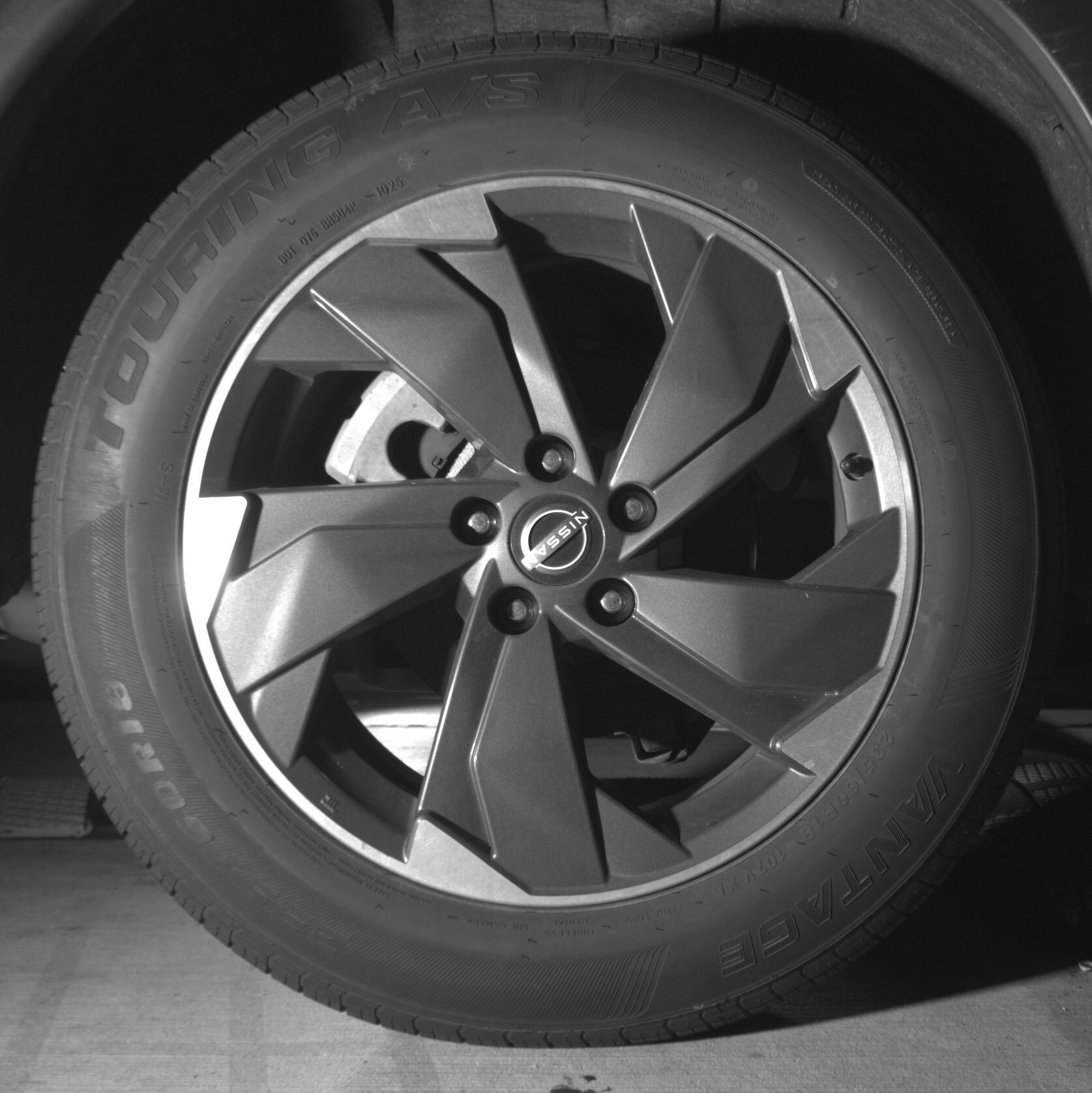 Thumbnail: 2025 Nissan Rogue - 12