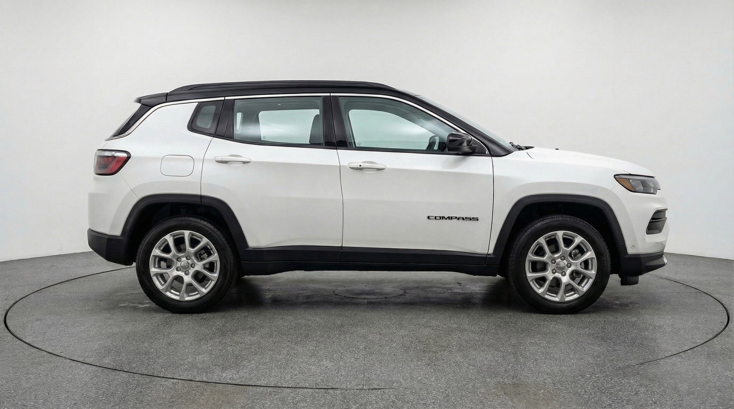 Thumbnail: 2025 Jeep Compass - 11