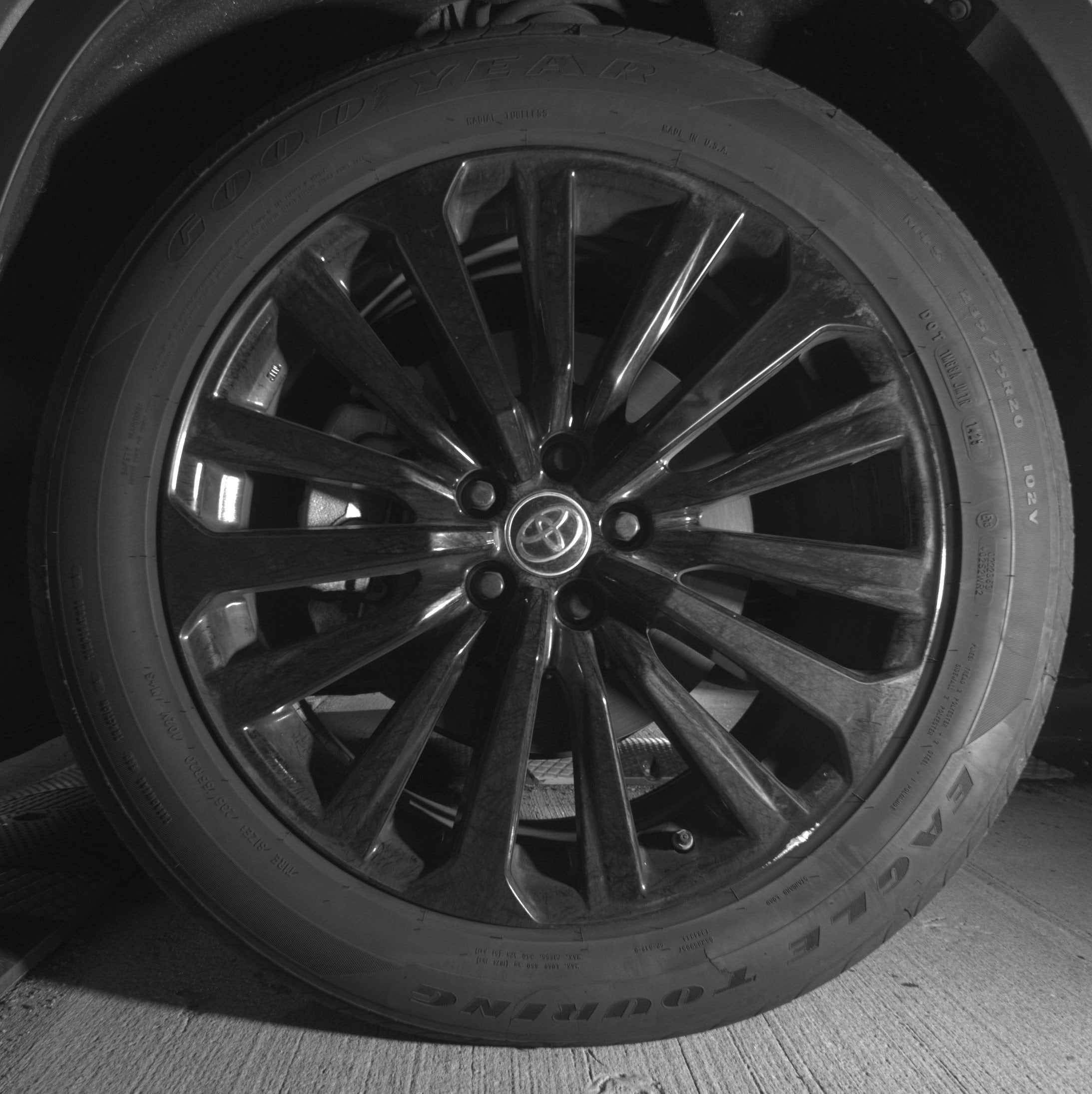 Thumbnail: 2025 Toyota Highlander - 12