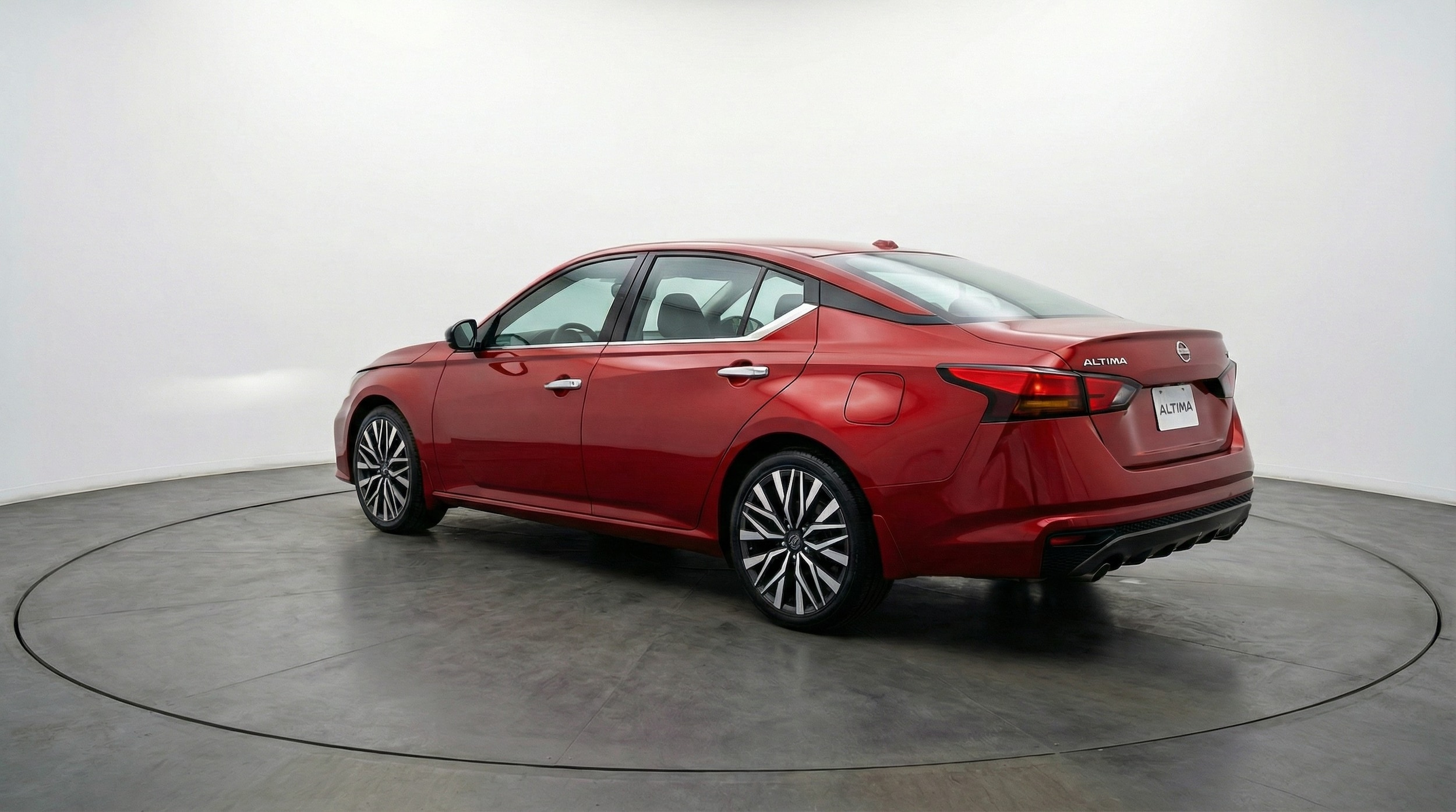 Thumbnail: 2025 Nissan Altima - 5