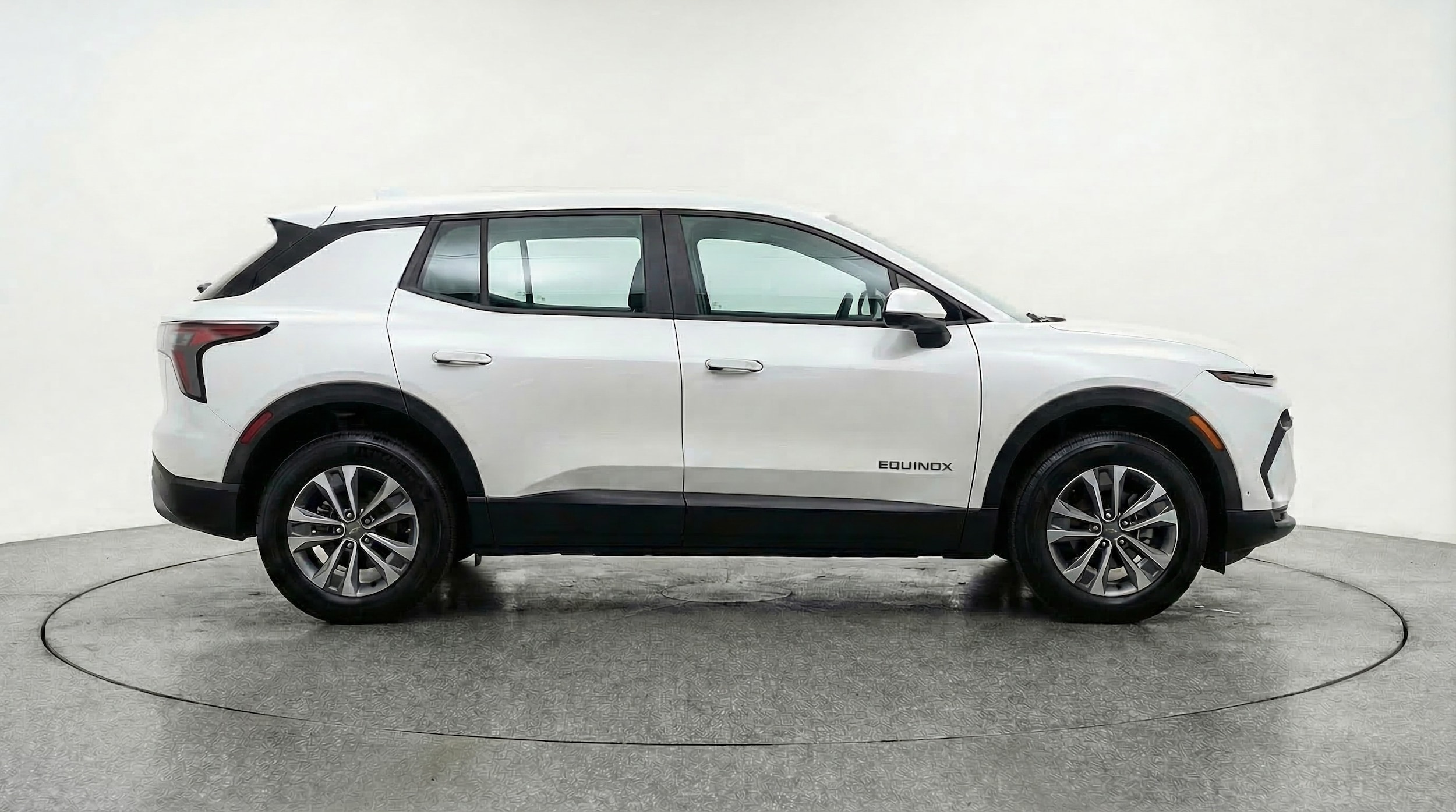 Thumbnail: 2025 Chevrolet Equinox - 8