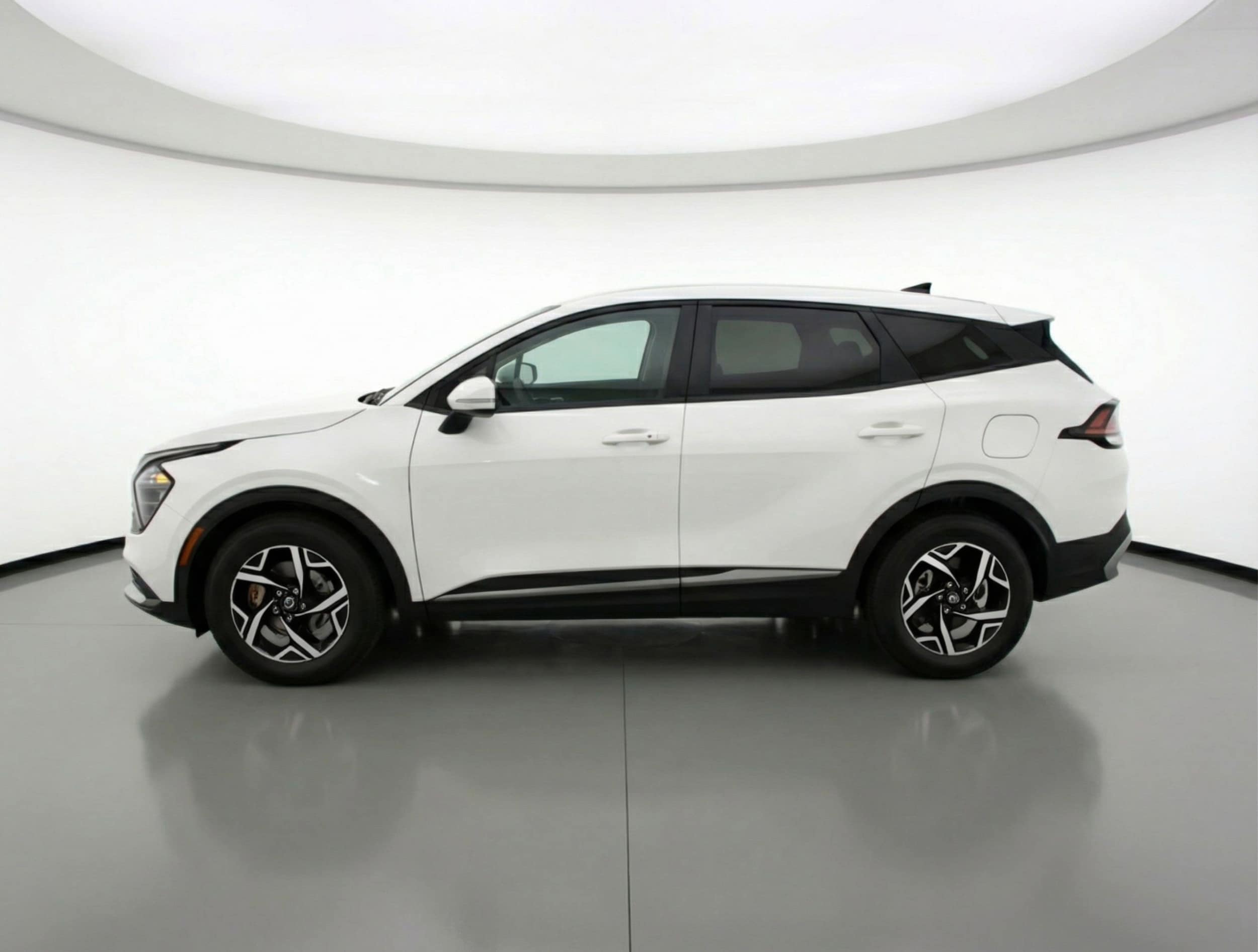 Thumbnail: 2025 Kia Sportage - 5