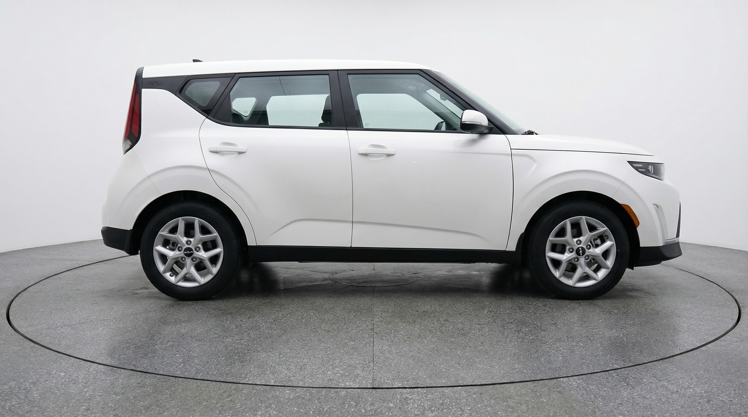 Thumbnail: 2025 Kia Soul - 8