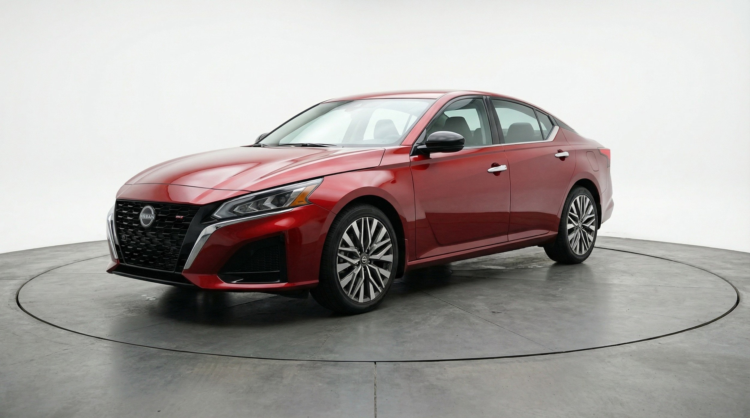 Thumbnail: 2025 Nissan Altima - 3