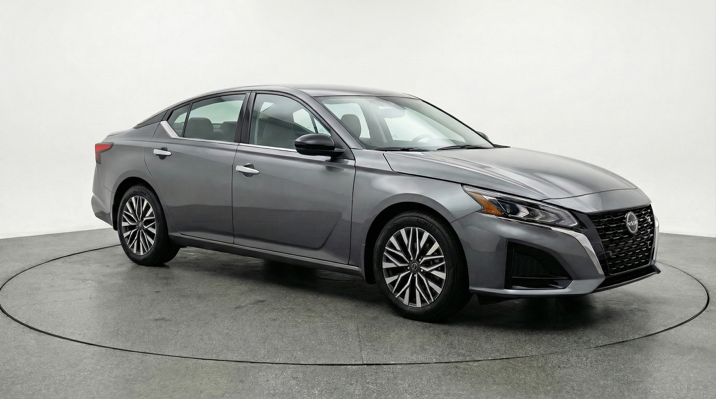 Thumbnail: 2025 Nissan Altima - 1