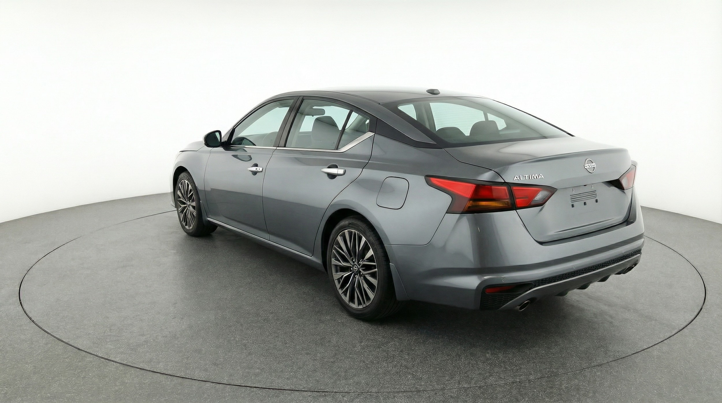 Thumbnail: 2025 Nissan Altima - 5