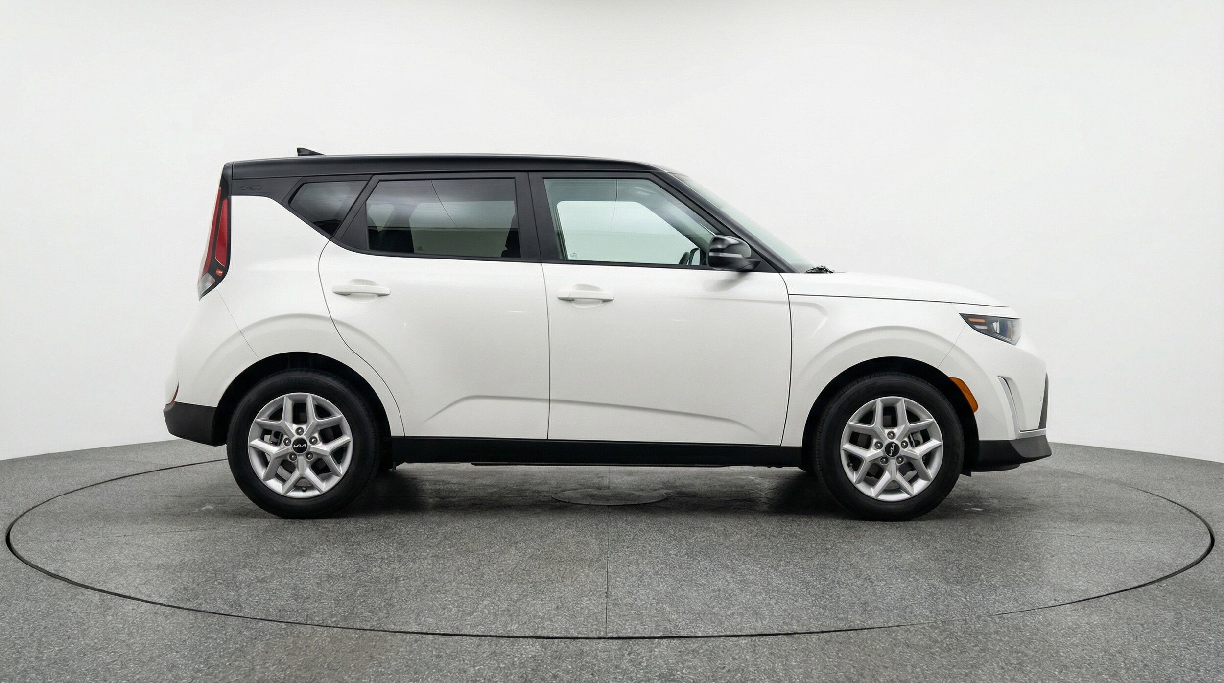 Thumbnail: 2025 Kia Soul - 11