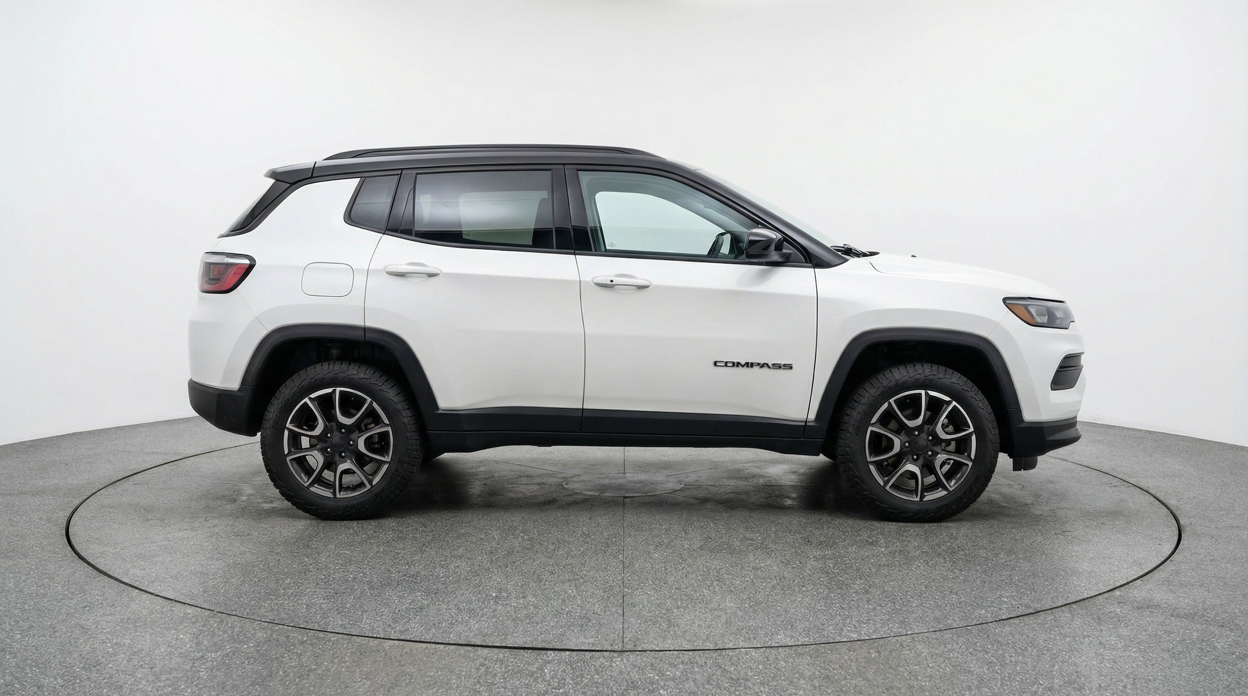 Thumbnail: 2025 Jeep Compass - 11