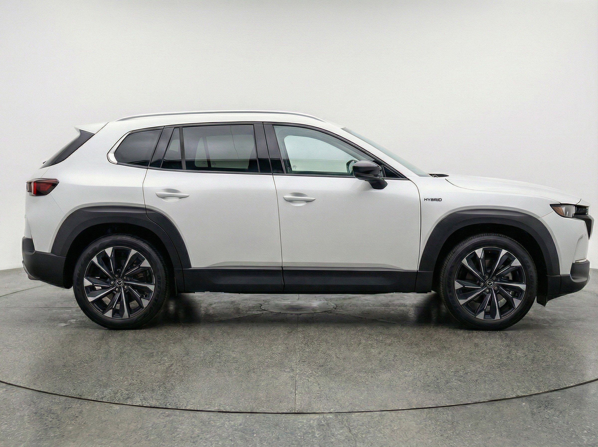 Thumbnail: 2025 Mazda CX-50 - 11