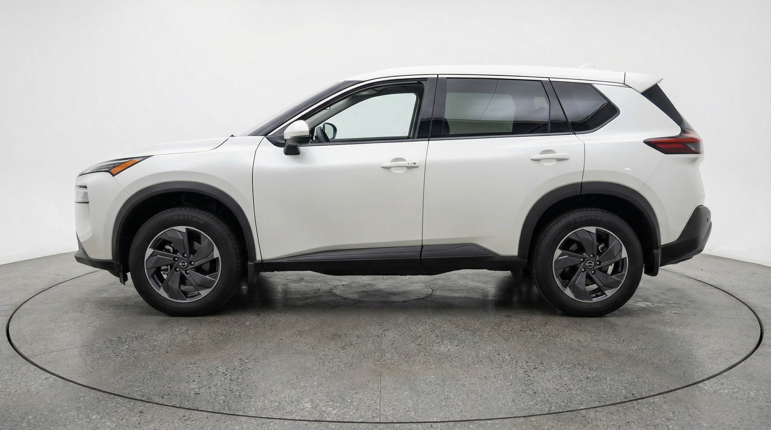 Thumbnail: 2025 Nissan Rogue - 5