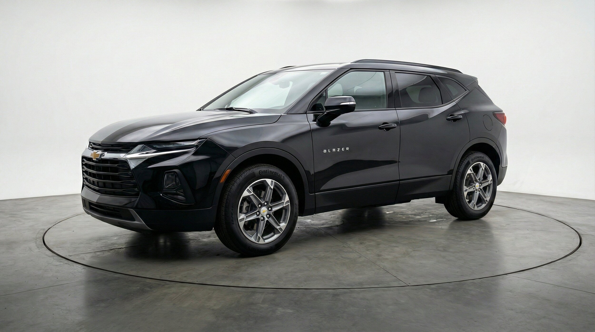 Thumbnail: 2025 Chevrolet Blazer - 3