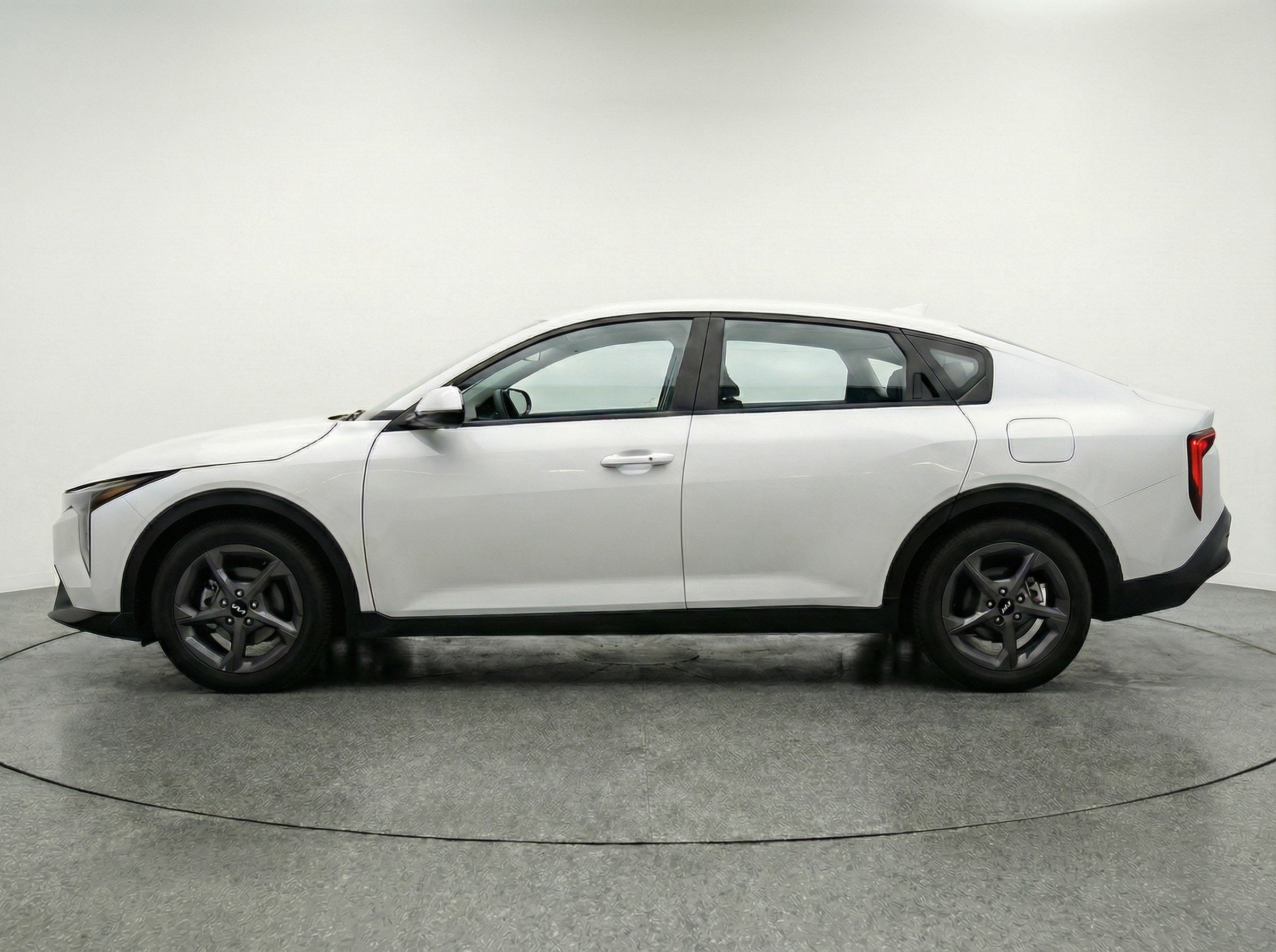 Thumbnail: 2025 Kia K4 - 5