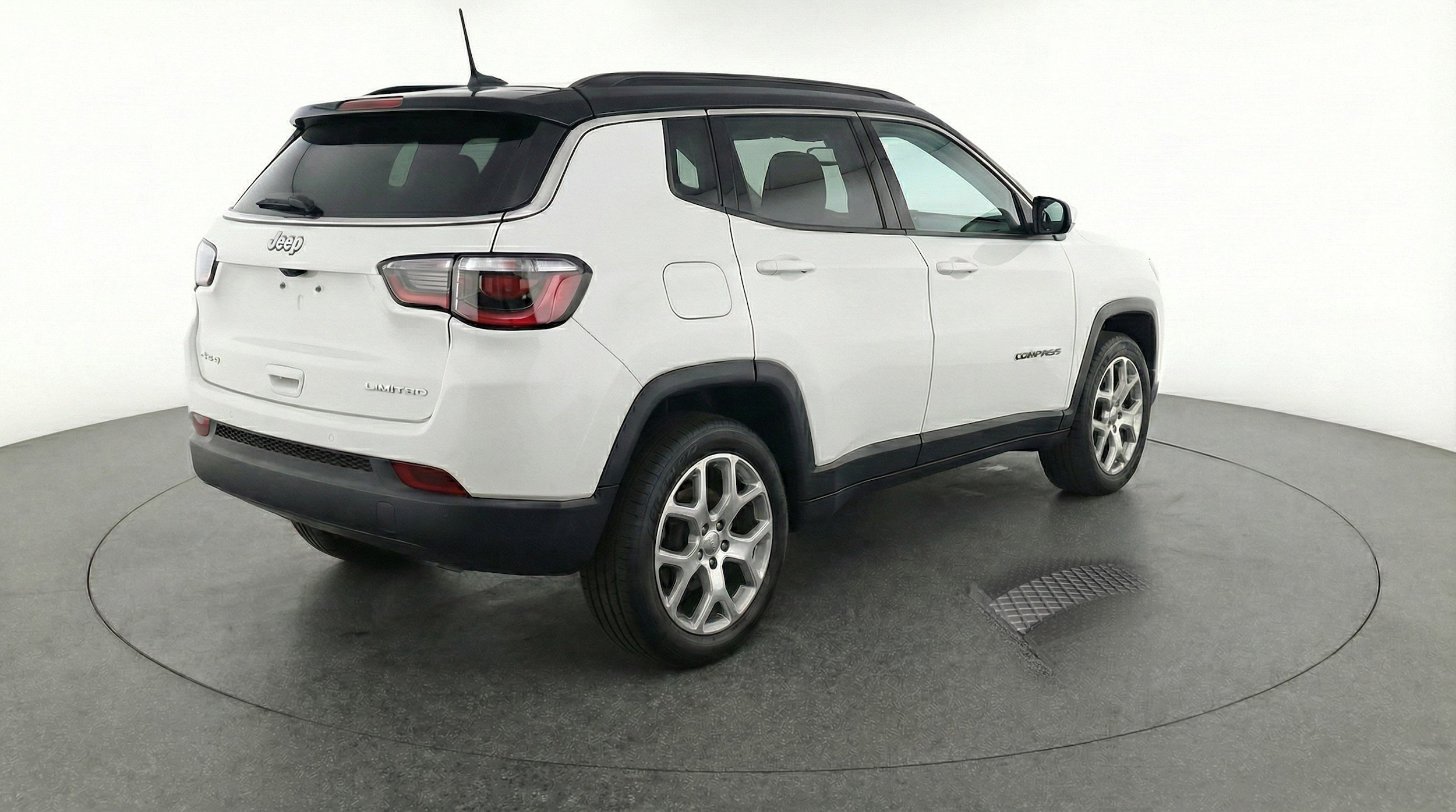 Thumbnail: 2025 Jeep Compass - 9