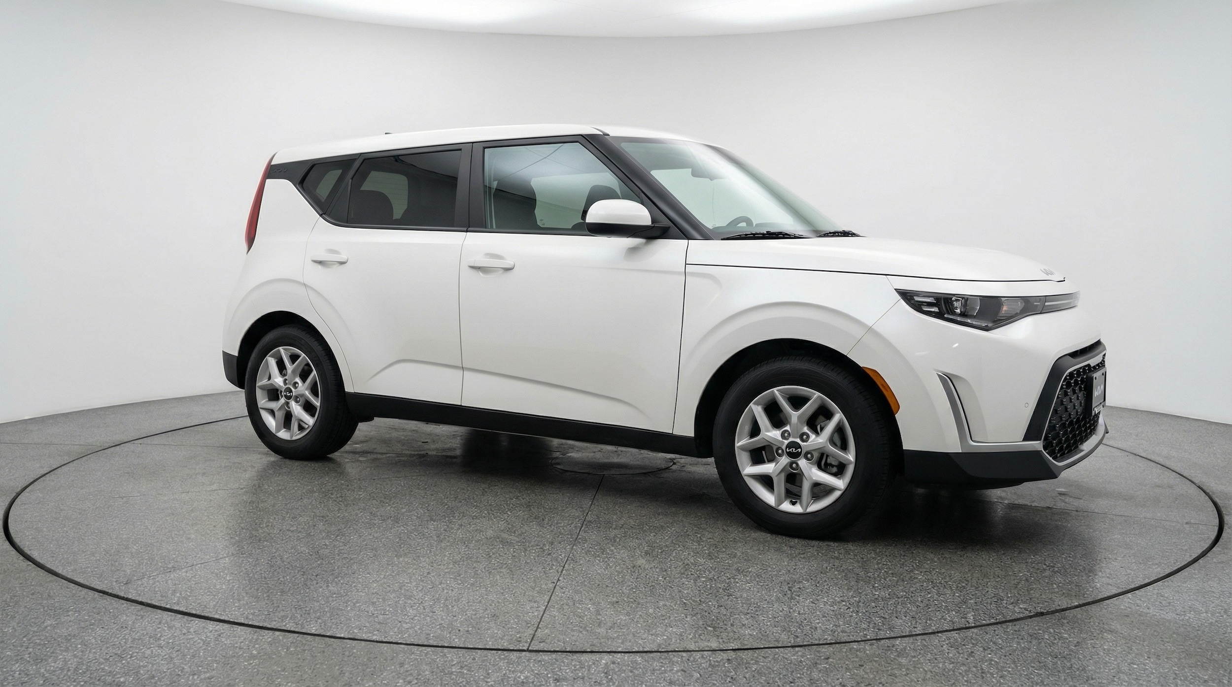 Thumbnail: 2025 Kia Soul - 1