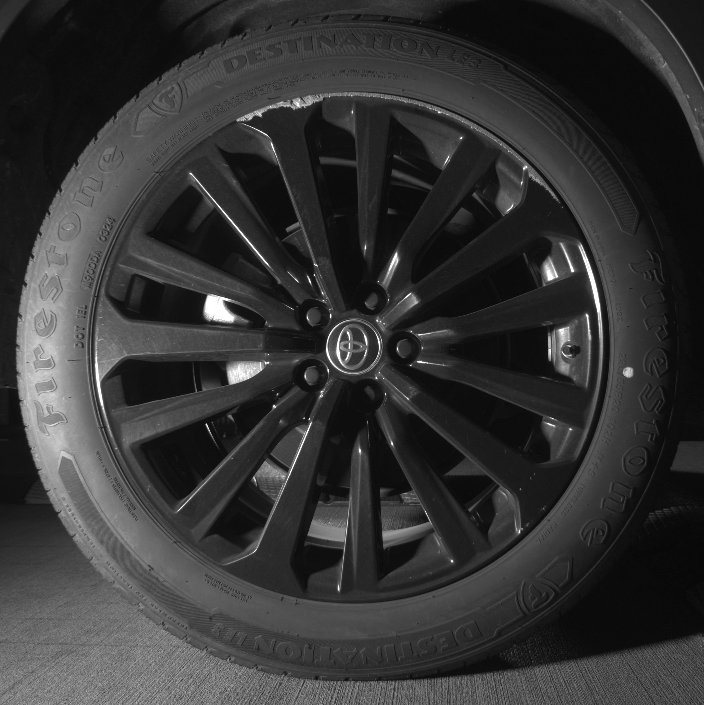 Thumbnail: 2024 Toyota Highlander - 15