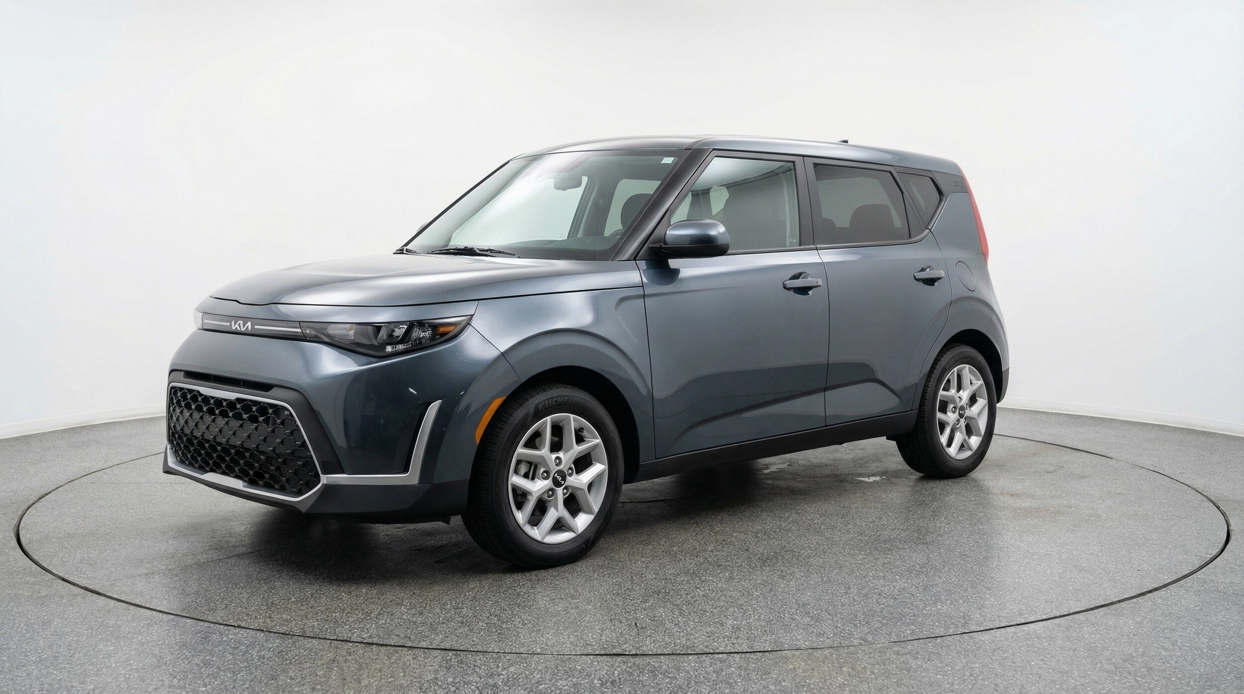 Thumbnail: 2025 Kia Soul - 3