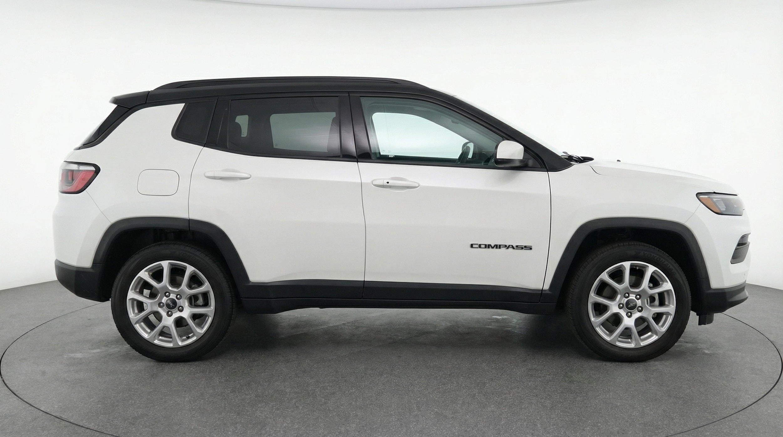 Thumbnail: 2025 Jeep Compass - 8