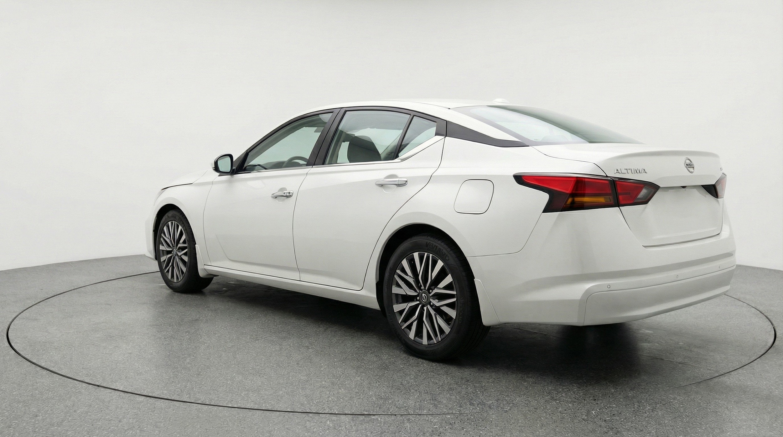 Thumbnail: 2025 Nissan Altima - 6