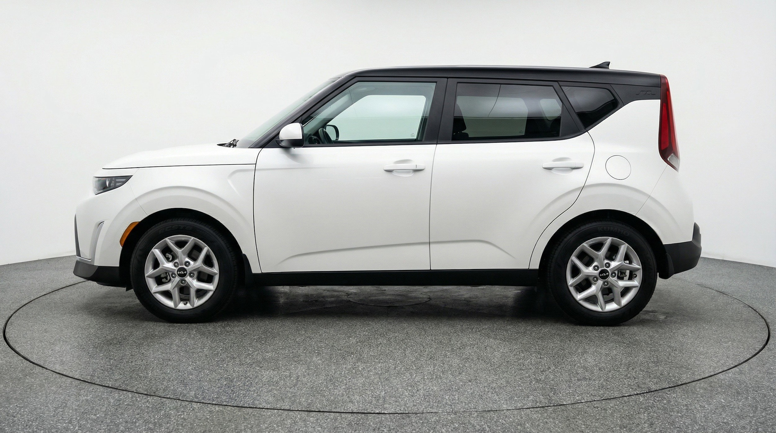 Thumbnail: 2025 Kia Soul - 5