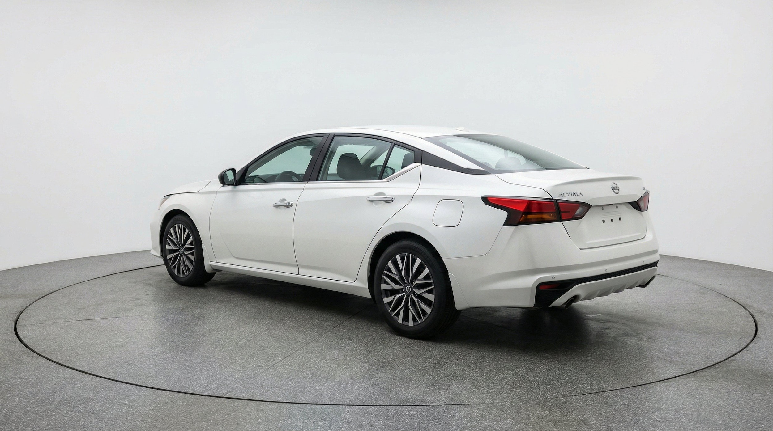 Thumbnail: 2025 Nissan Altima - 6