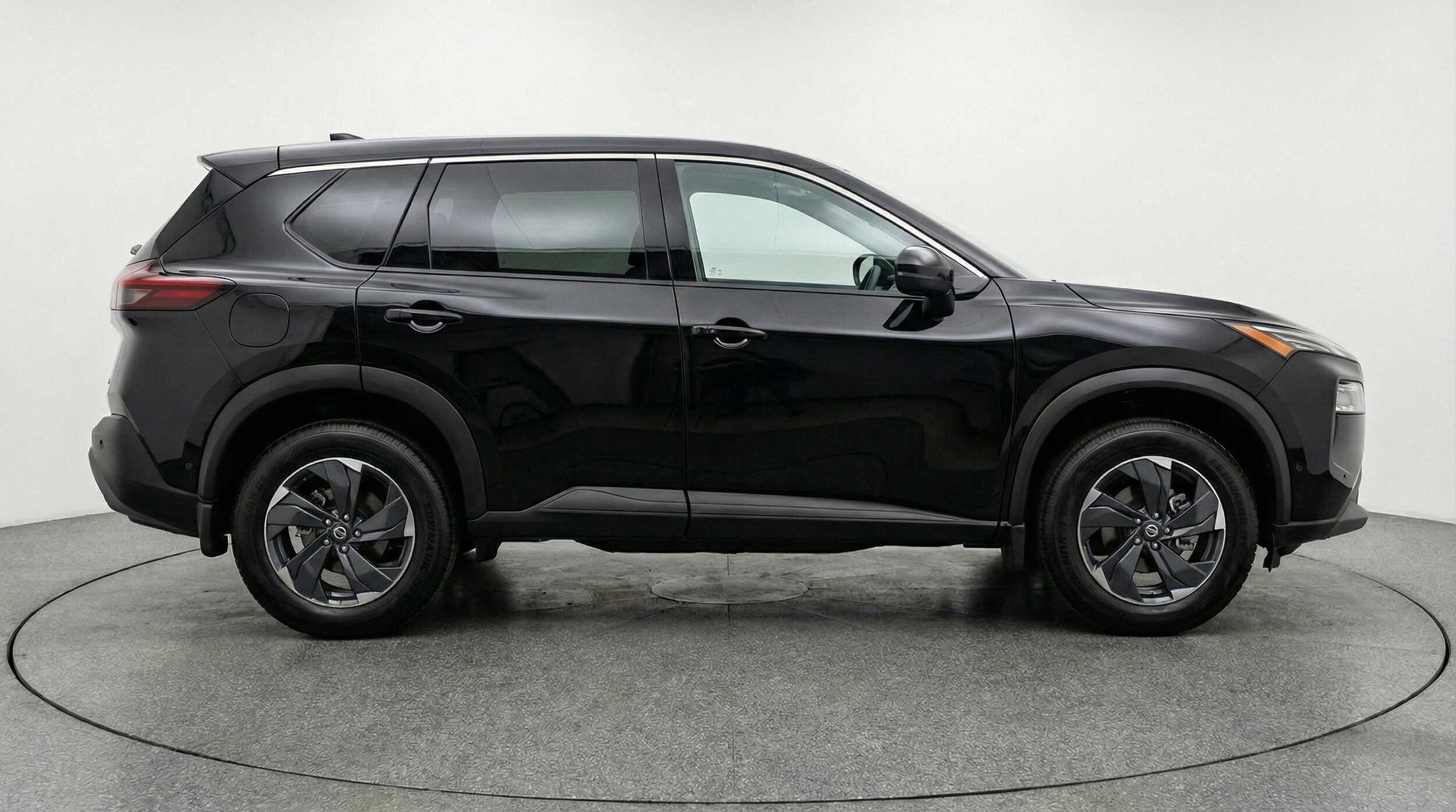 Thumbnail: 2025 Nissan Rogue - 11