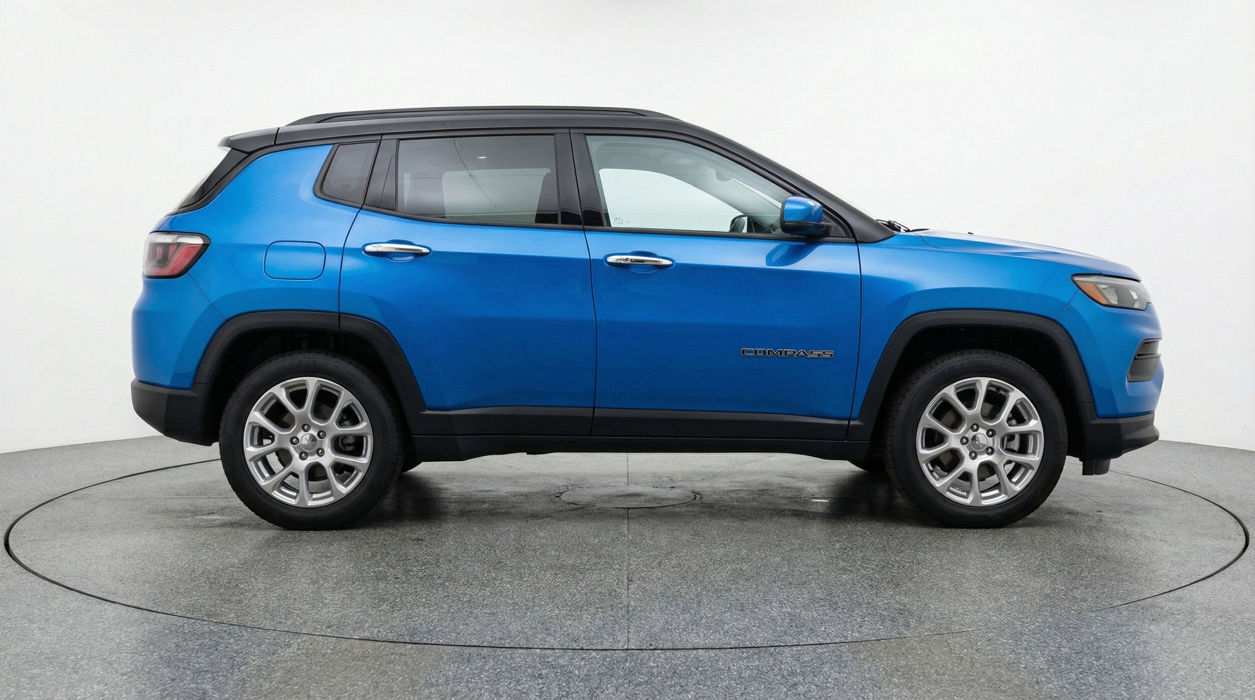 Thumbnail: 2025 Jeep Compass - 11