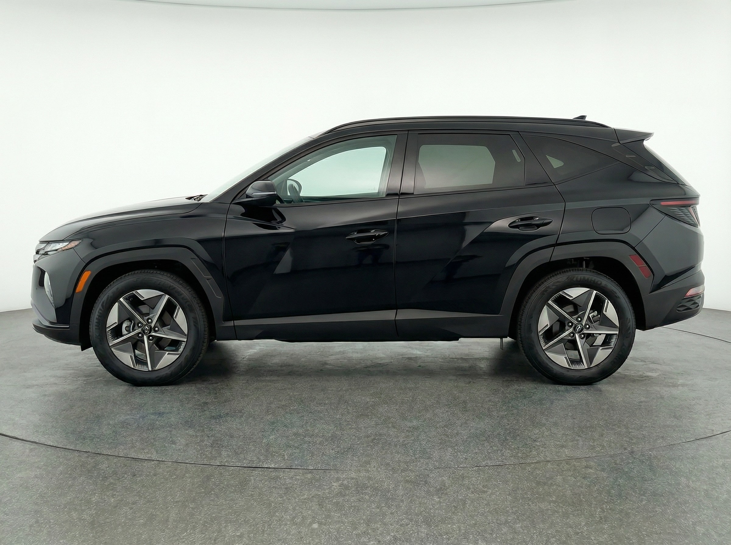 Thumbnail: 2025 Hyundai Tucson - 4